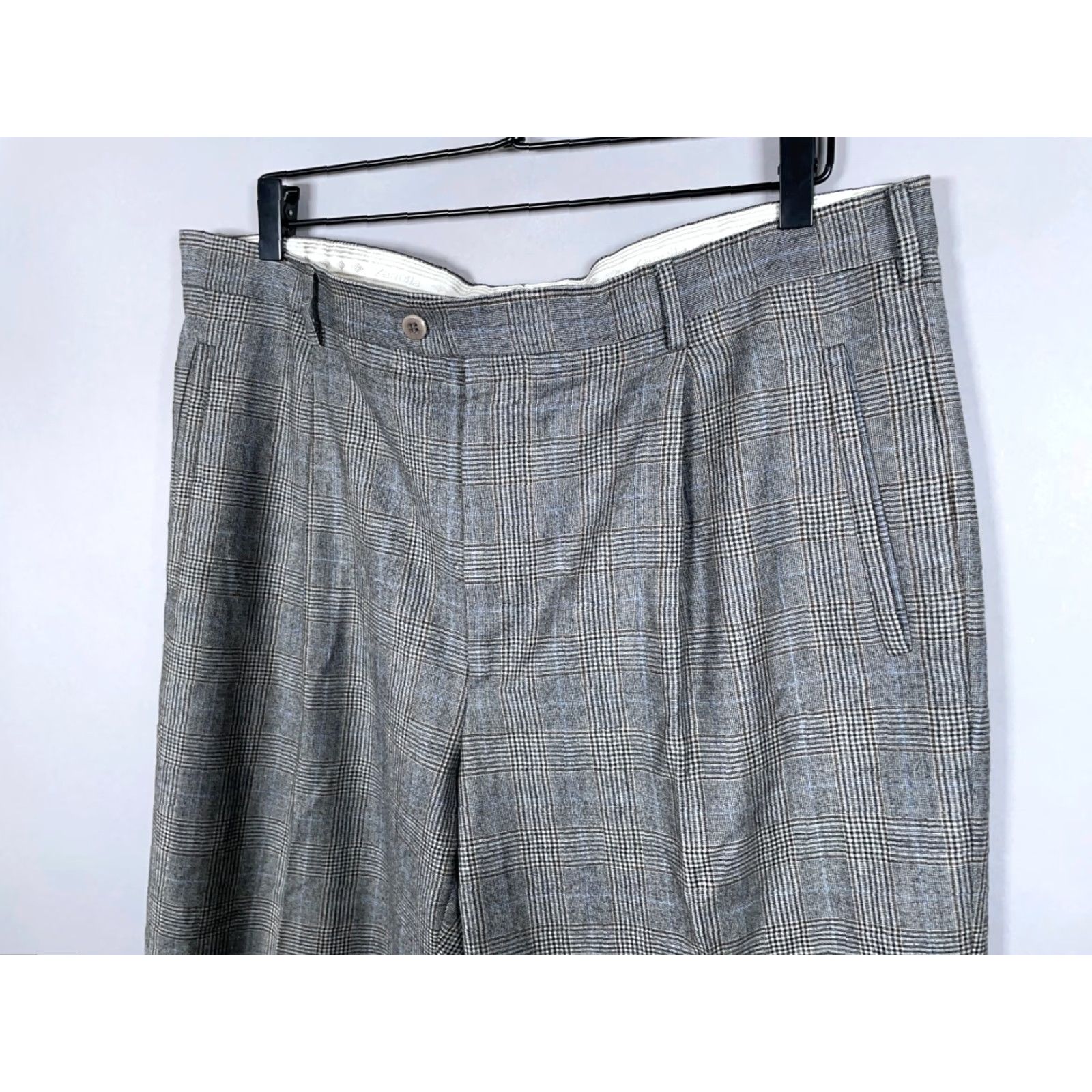 Zanella VINTAGE Zanella Men’s Dress Pants Wool Pleated Gray Glen Plaid 38 x 29 Italy Fall Winter Size US 38 / EU 54 - 3 Thumbnail