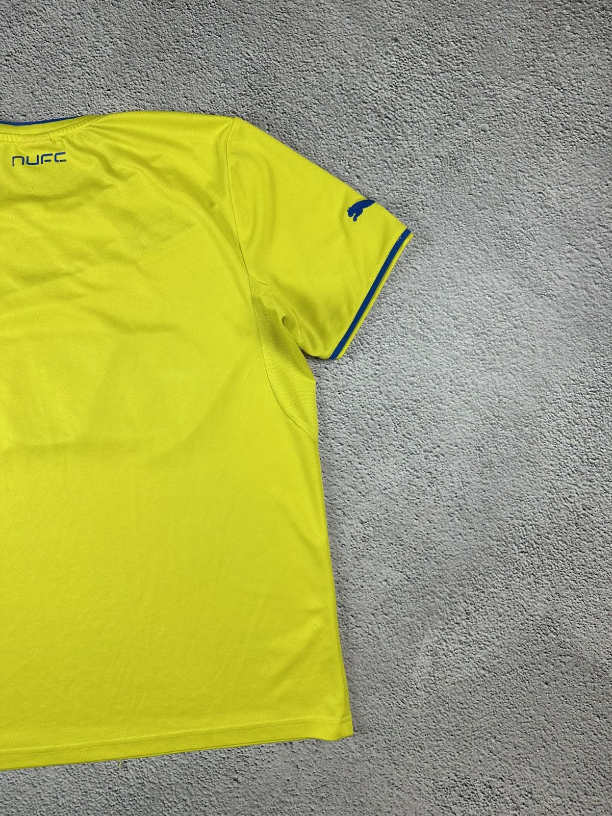 Puma Vintage Puma New Castle United Soccer Jersey Blockcore Wonga Size US M / EU 48-50 / 2 - 10 Thumbnail