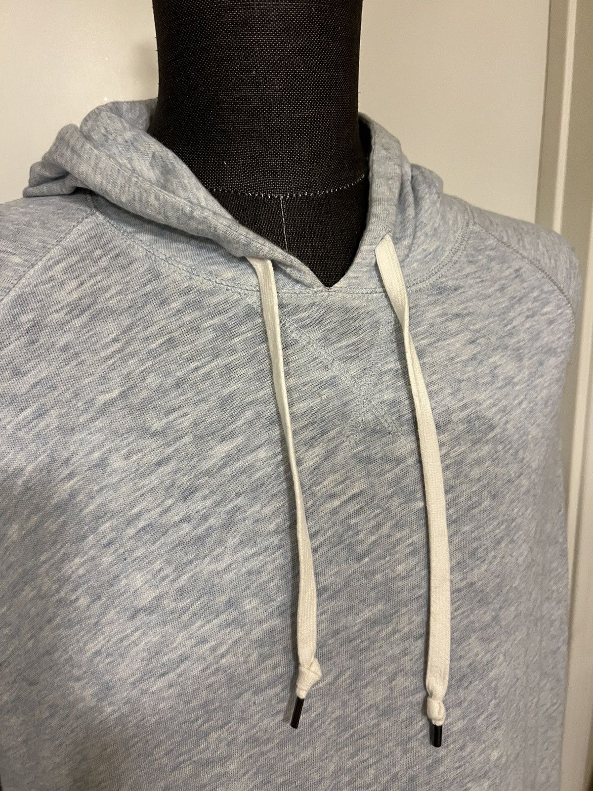 Vince Vince Mens blue pullover hoodie Size US L / EU 52-54 / 3 - 2 Thumbnail