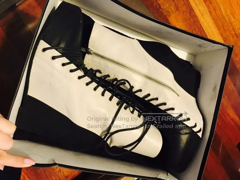 Ann Demeulemeester Ann Demeulemeester 38 sheepskin double colour-blocked boot Size US 7.5 / IT 37.5 - 1 Thumbnail