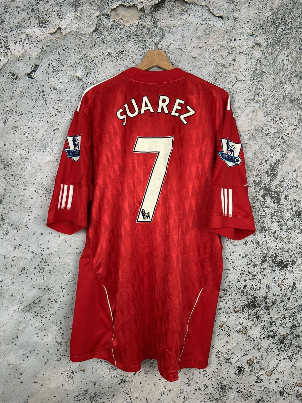 Adidas Luis Suarez Liverpool FC 2010 Soccer Jersey Adidas Football Size US XXL / EU 58 / 5 - 1 Thumbnail