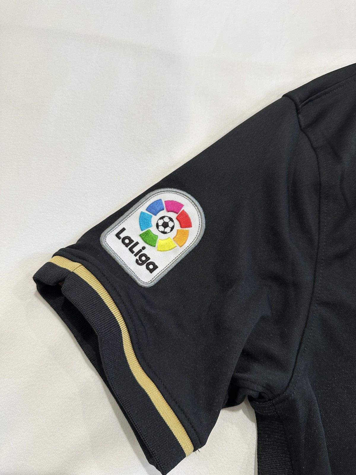 Nike FC Barcelona Black & Gold 20-21 Away Jersey Size US M / EU 48-50 / 2 - 4 Thumbnail