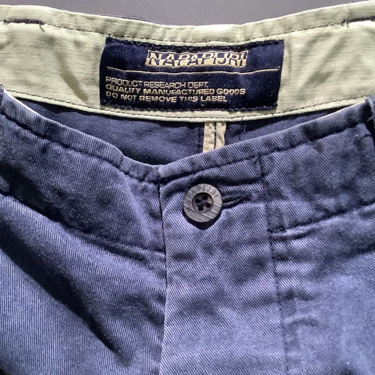 Napapijri Napapijri Cargo Floral Short Pants Sunfading Size US 35 - 2 Thumbnail