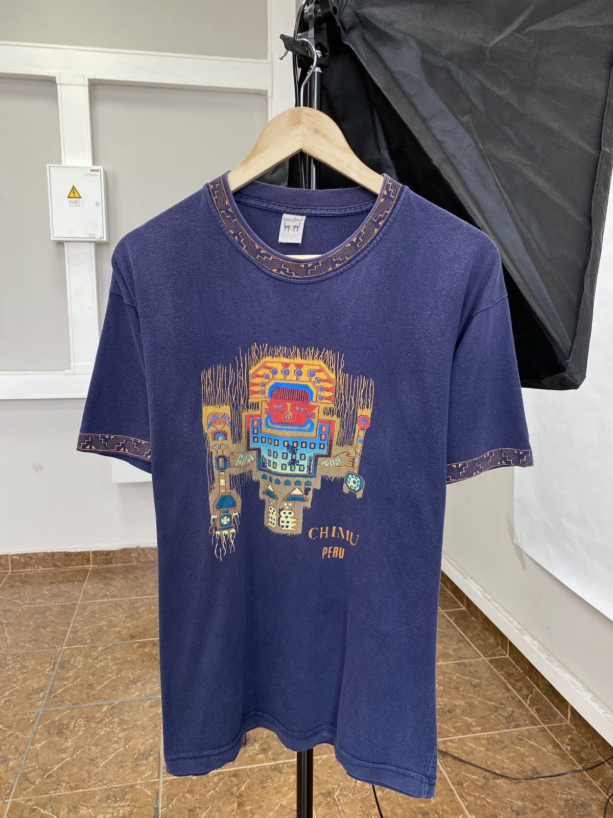 Vintage 🇵🇪 Vintage 90s Chimu Peru Machu Picchu T-Shirt Aboriginal Y2K Size US M / EU 48-50 / 2 - 1 Thumbnail