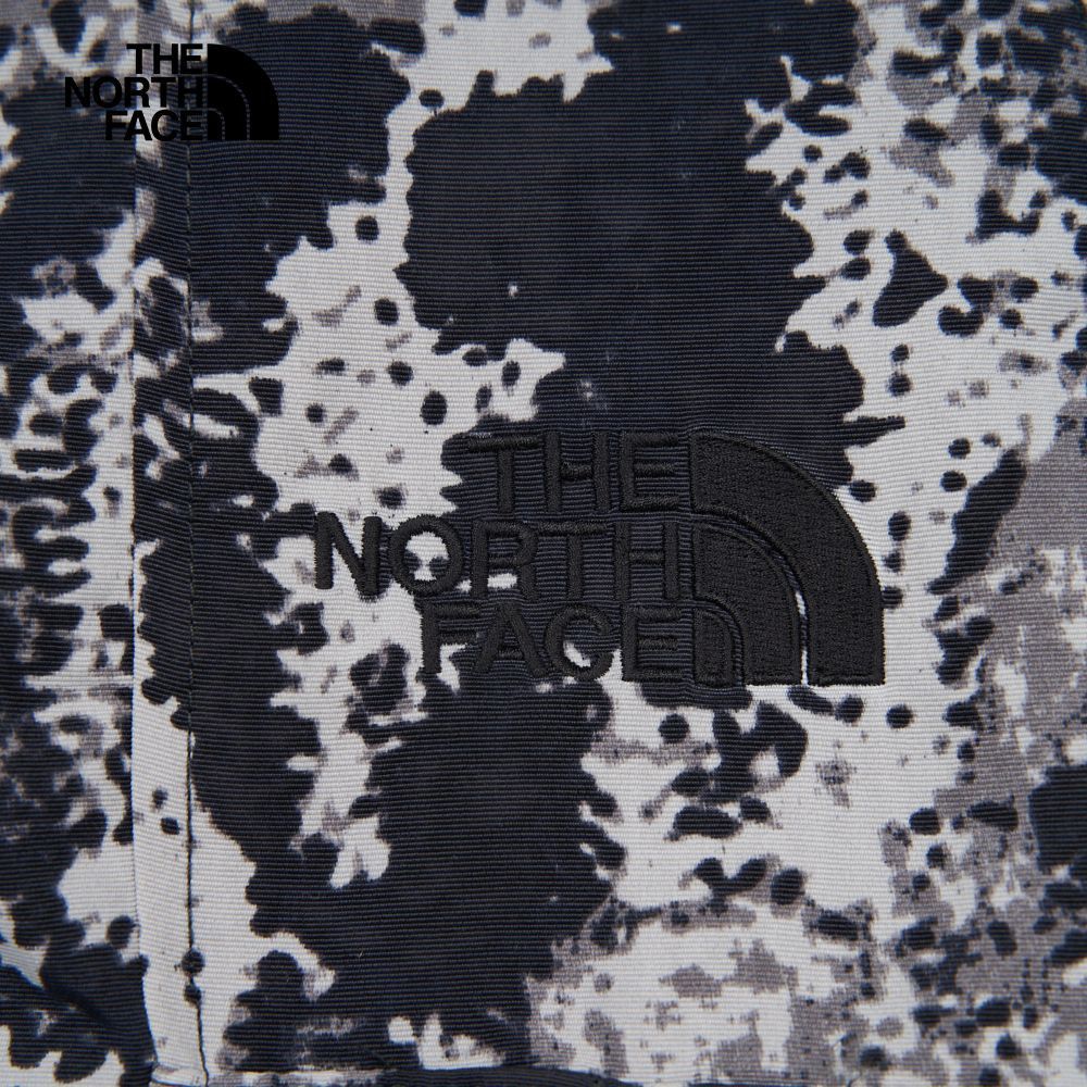 Kazuki Kuraishi × The North Face Urban Exploration KK OVESIZE PRINT CARGO SHORTS Size US 32 / EU 48 - 7 Thumbnail