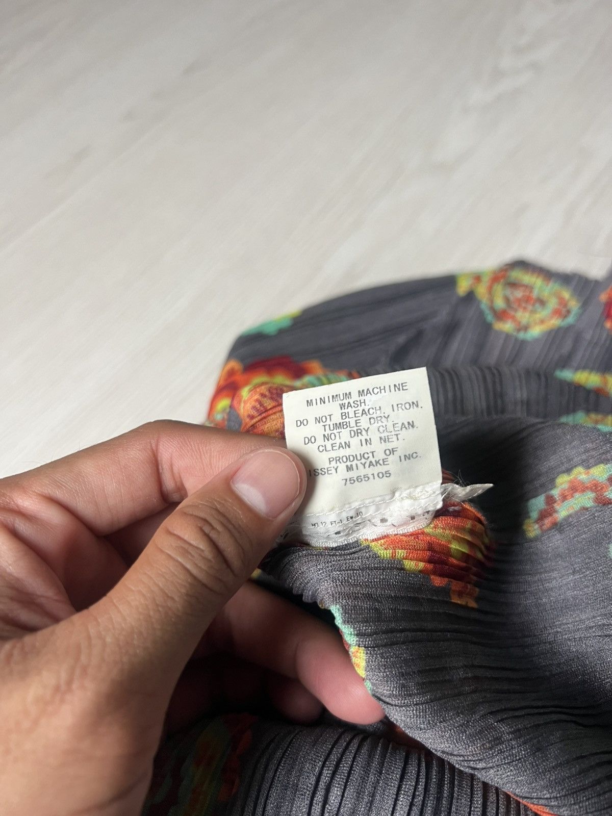 Pleats Please Issey Miyake Rare Pleats Please Issey Miyake Roses High Neck Size XL / US 12-14 / IT 48-50 - 5 Thumbnail