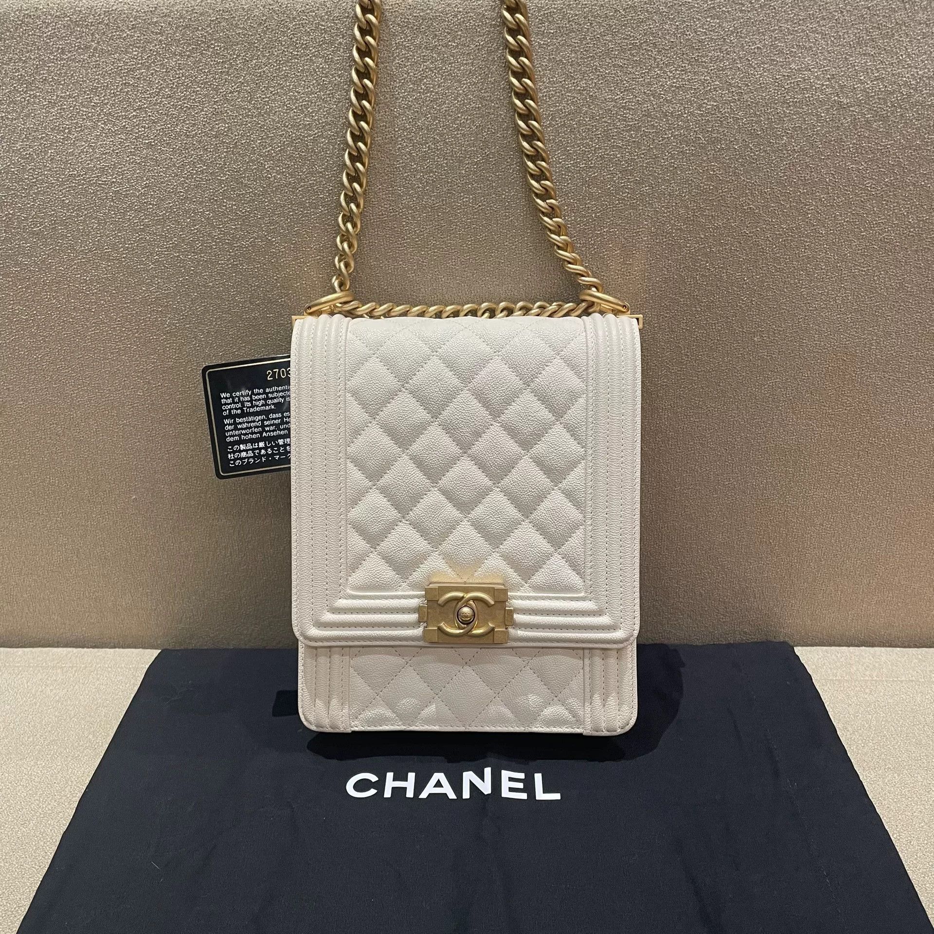 Chanel Pre-loved Bag Very good condition Size ONE SIZE - 1 Thumbnail