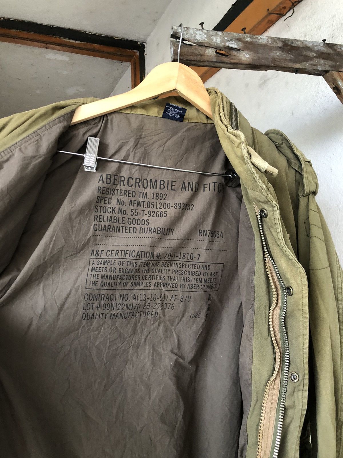 Abercrombie & Fitch Vintage Abercrombie and Fitch Distressed Military M65 Jacket Size US L / EU 52-54 / 3 - 16 Thumbnail
