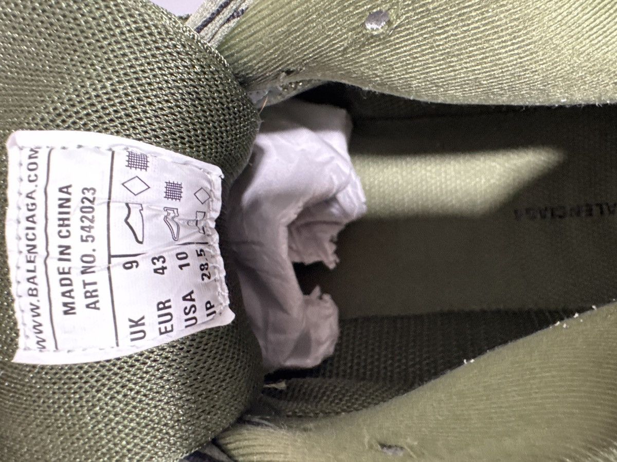 Balenciaga Balenciaga Men Track Sneakers in Olive Green Size US 10 / EU 43 - 7 Thumbnail