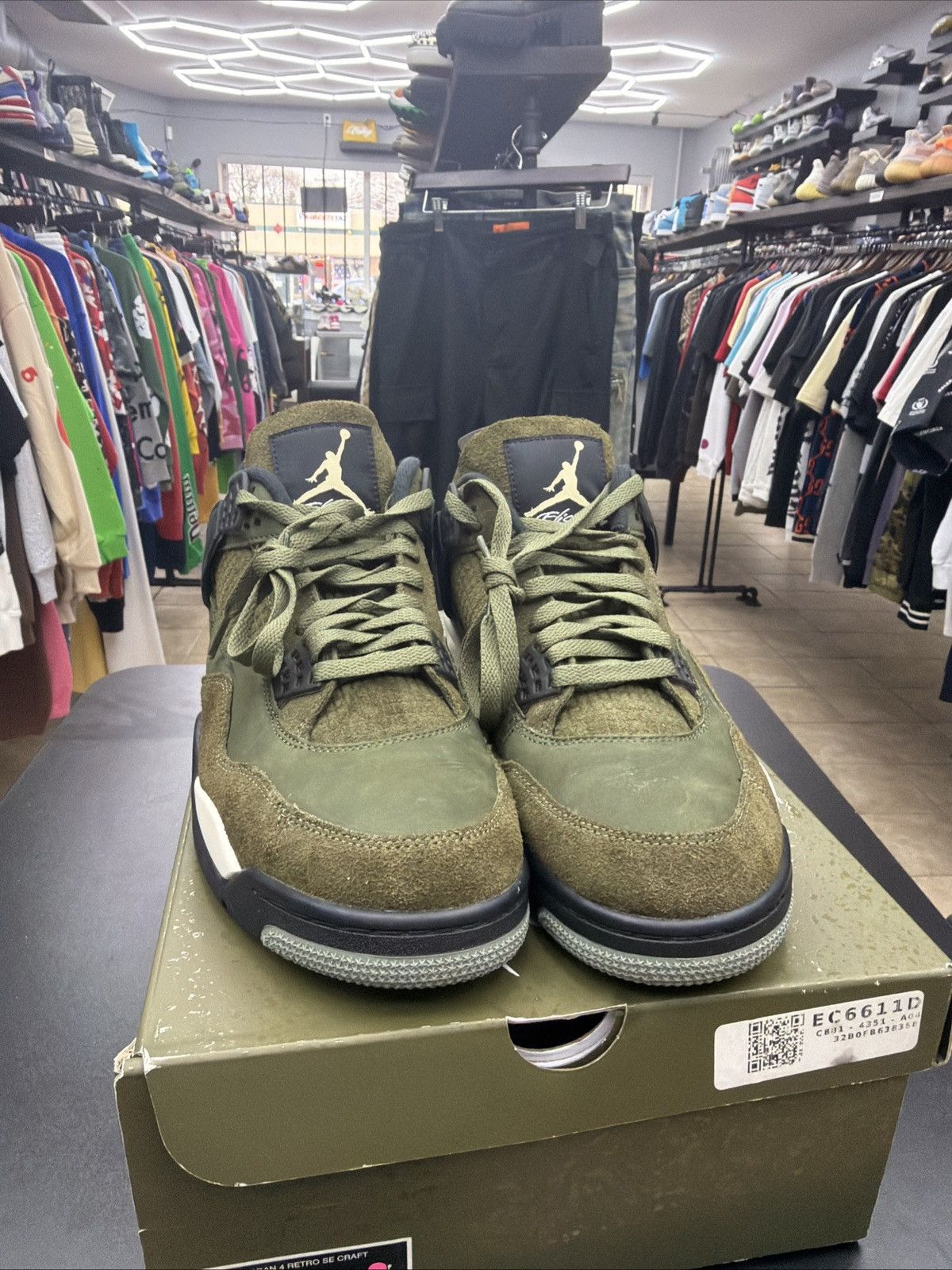 Jordan Brand Air Jordan 4 Craft ‘Olive’ Men’s Size 12 Pre-owned Sneakers Size US 12 / EU 45 - 16 Thumbnail