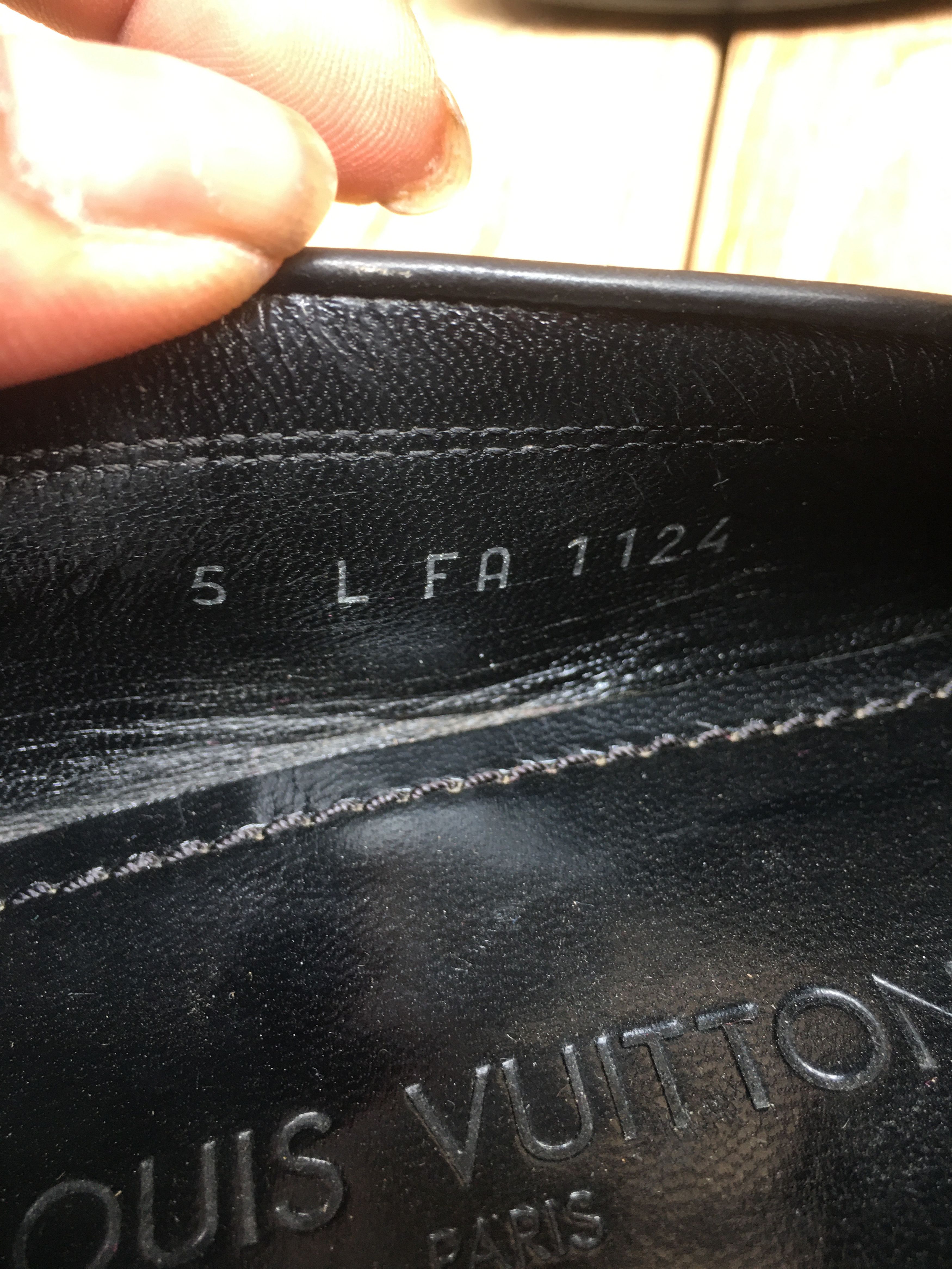 Louis Vuitton Louis Vuitton Classic Moccasins Leather Loafers Size uk 5 L Size US 6 / EU 39 - 12 Thumbnail