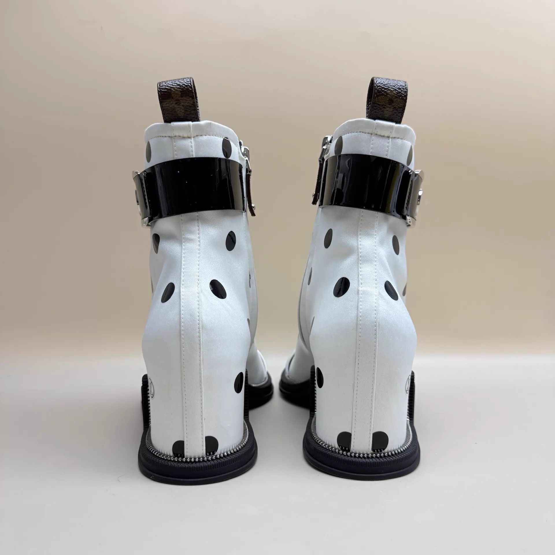 Louis Vuitton LV Polka Dot Fish-Toe Logo Ankle Boots 36 Size US 5.5 / IT 35.5 - 3 Thumbnail