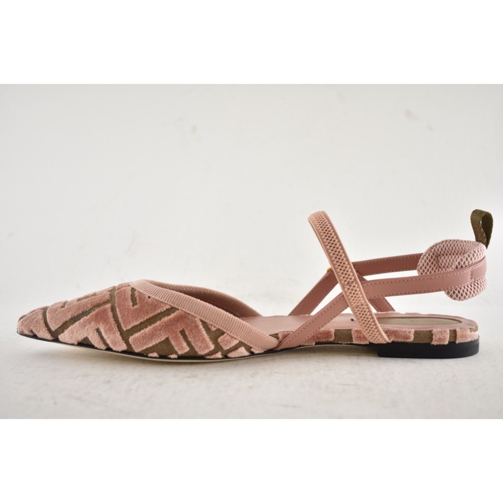 Fendi Fendi Colibri Lite Pink Beige Velvet FF Logo Flats 37.5 Size US 7.5 / IT 37.5 - 13 Thumbnail