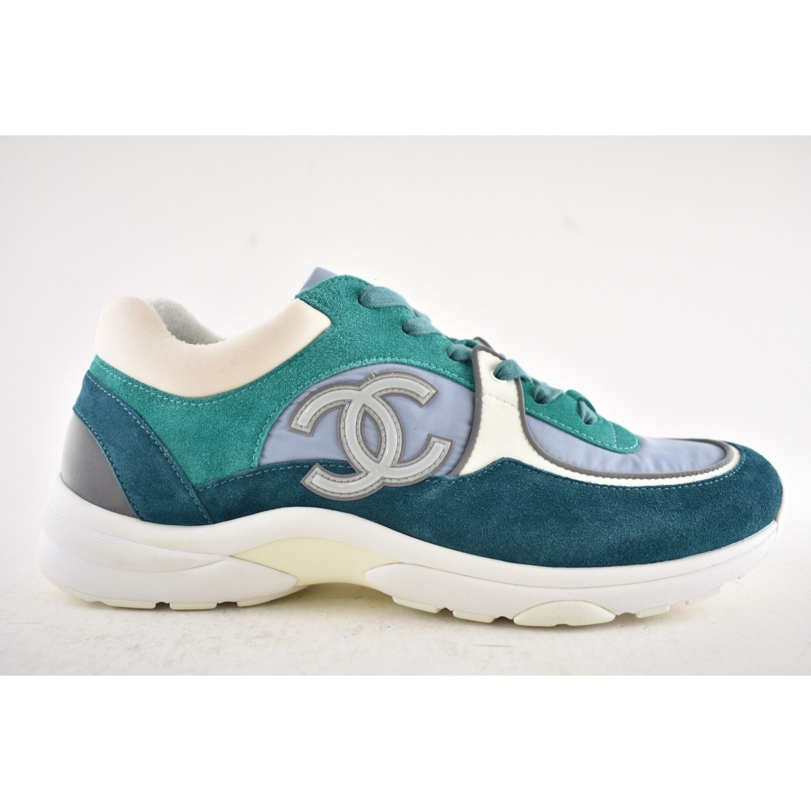 Chanel Chanel 19K Mens Green Grey Teal Blue White CC Logo Size US 11 / EU 44 - 2 Thumbnail