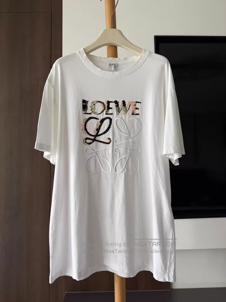 Loewe Loewe Embroidered Logo Short Sleeve T-shirt Size M / US 6-8 / IT 42-44 - 1 Thumbnail