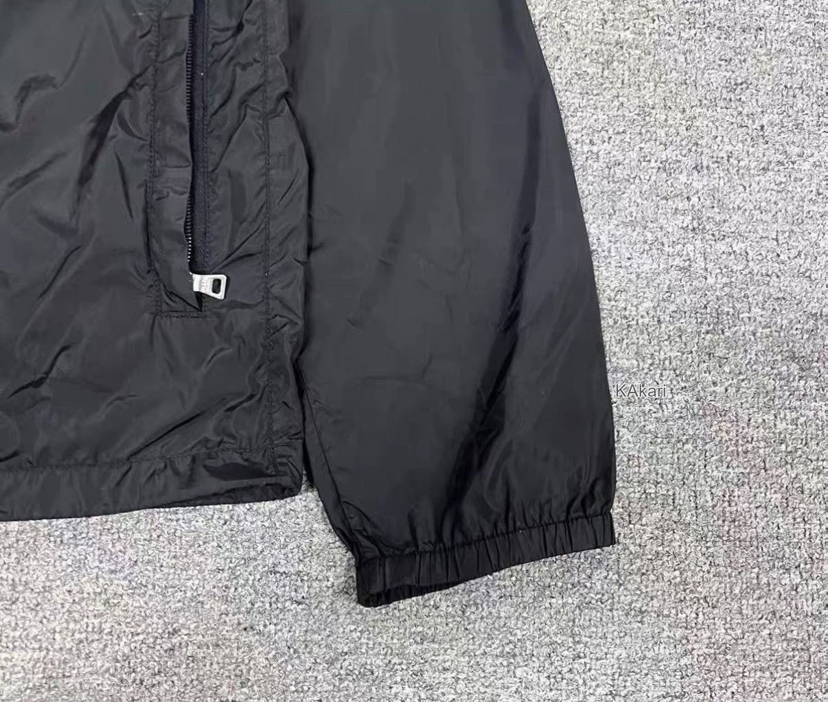 Prada Black Hooded Light Jacket Size S Size US S / EU 44-46 / 1 - 4 Thumbnail