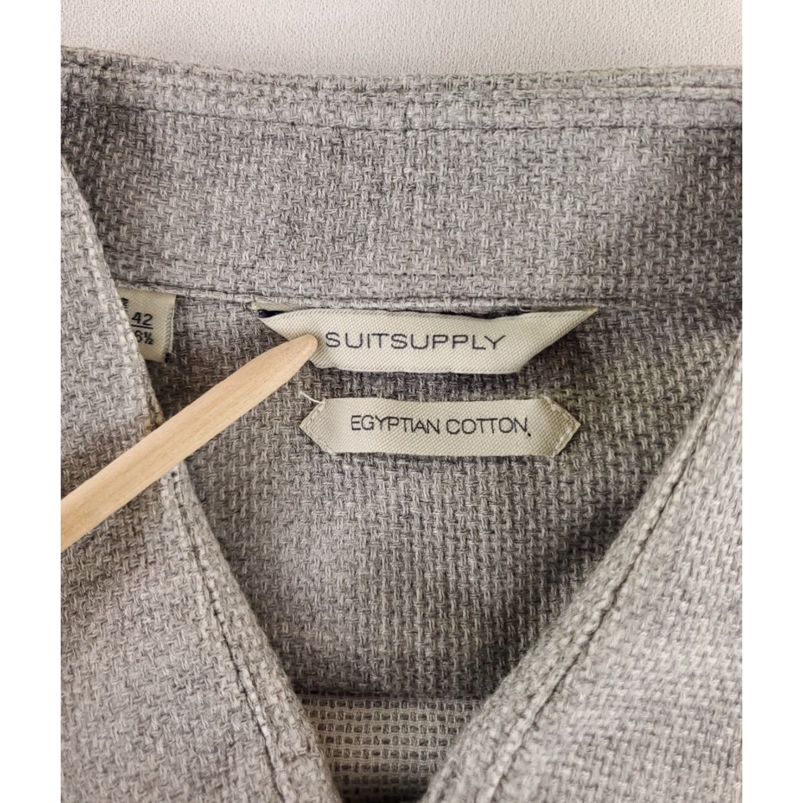 Suitsupply Suitsupply Button Up Shirt Waffle Knit Egyptian Cotton Gray Mens 16.5-42 Shirt Long Sleeve Regular Men Mens Gray 16.5 Size US XL / EU 56 / 4 - 2 Thumbnail