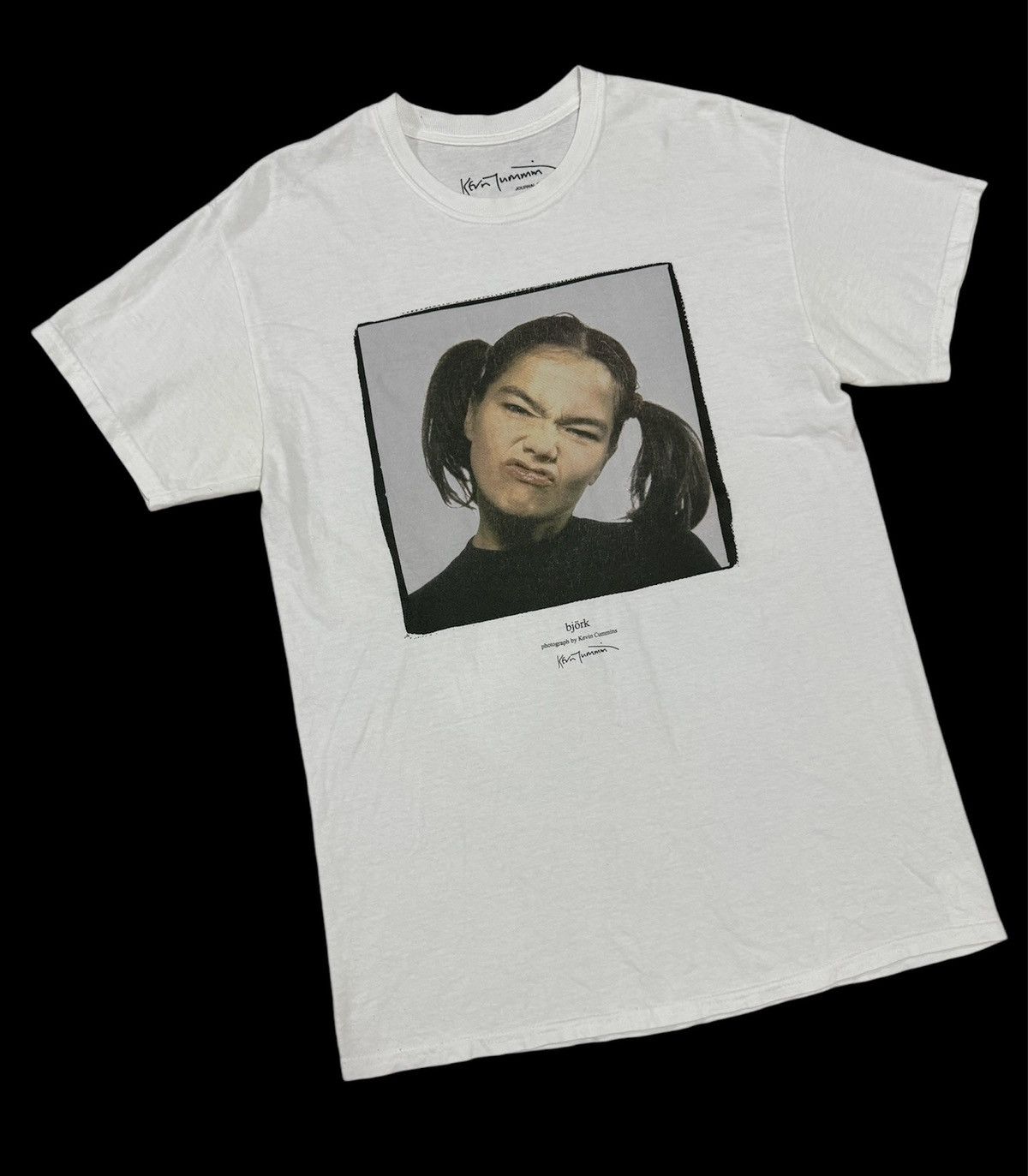 Kevin Cummins björk photo tee - BLACK LL PEACETREE | ピースツリー