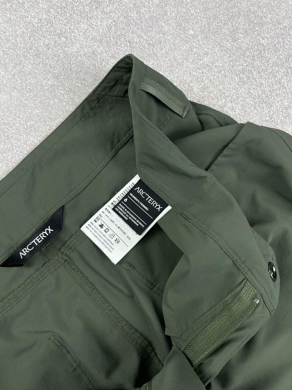 Arc'teryx Arc’teryx Telco Capri Hiking Pants Women’s Size 6 Size 28" / US 6 / IT 42 - 8 Thumbnail