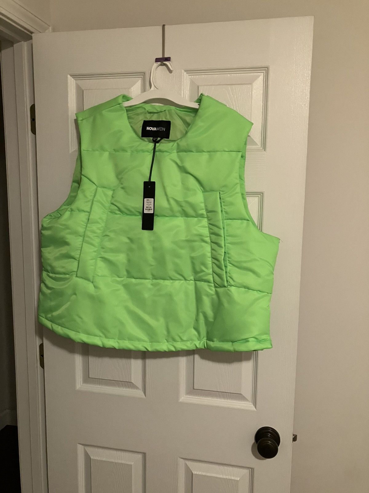 Fashion Nova Fashion Nova Men Pullover Bubble Vest Jacket XXL NWT Size US XXL / EU 58 / 5 - 1 Thumbnail