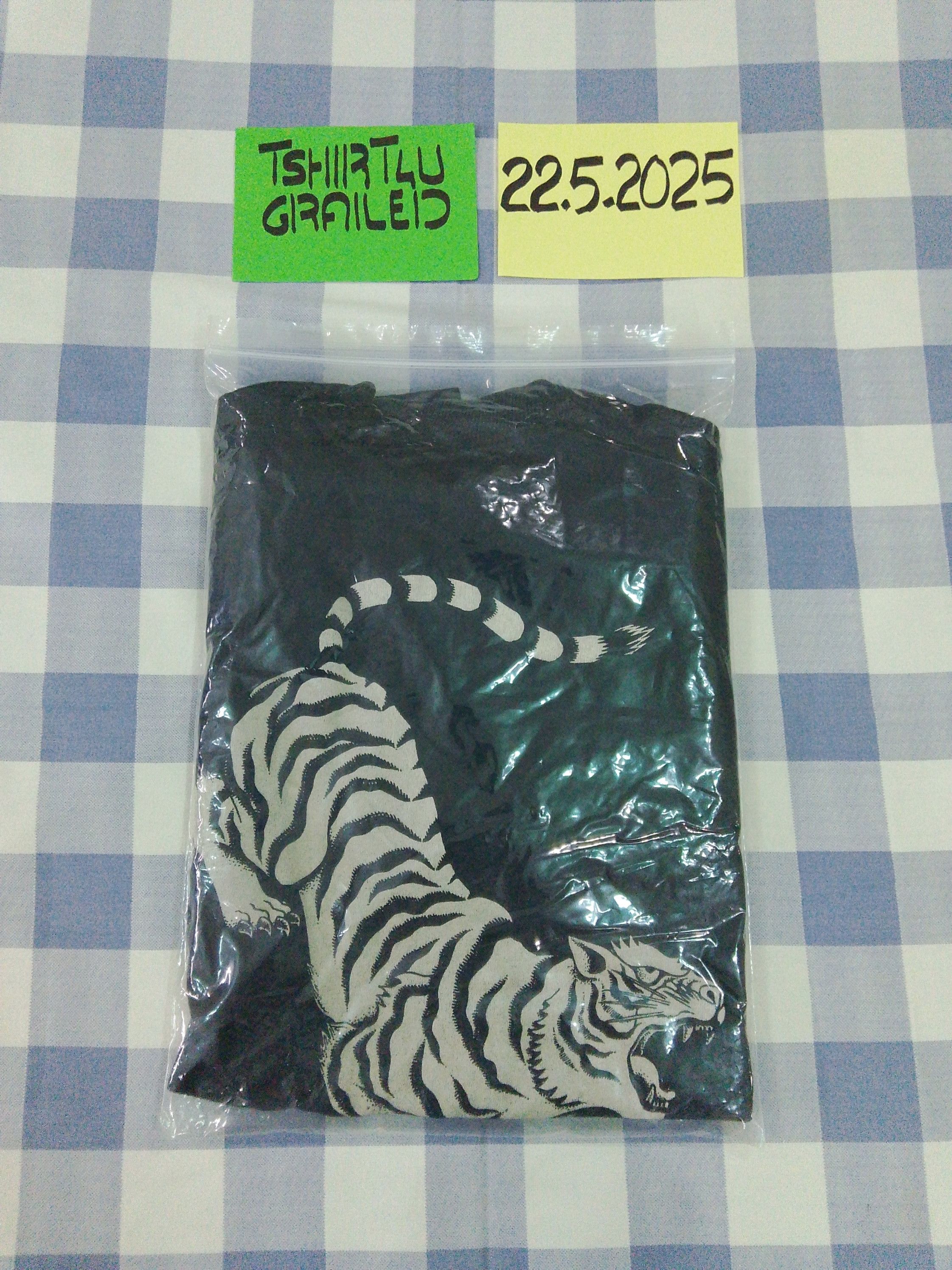 Pherrow's Rare Pherrow’s Vintage Tee 90s – Made in Japan Size US L / EU 52-54 / 3 - 13 Thumbnail