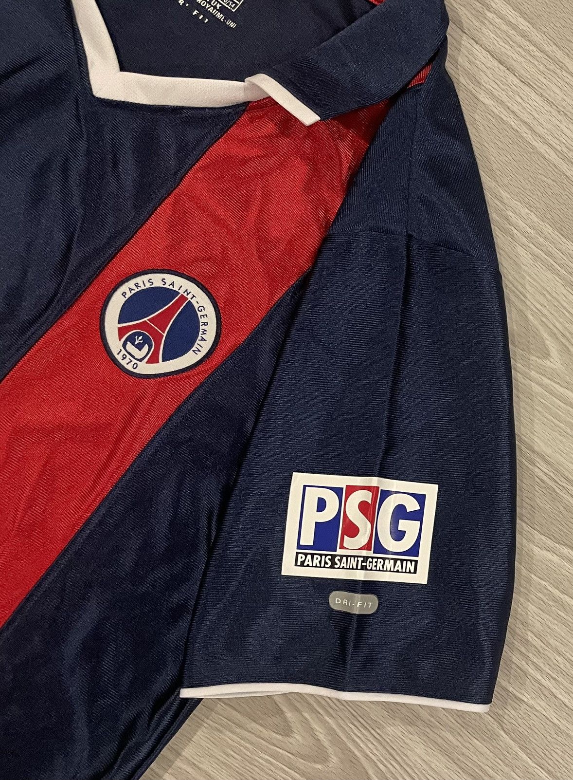 Nike Nike 2000 PSG Paris Saint-Germain Soccer Jersey Men’s Large Size US L / EU 52-54 / 3 - 3 Thumbnail