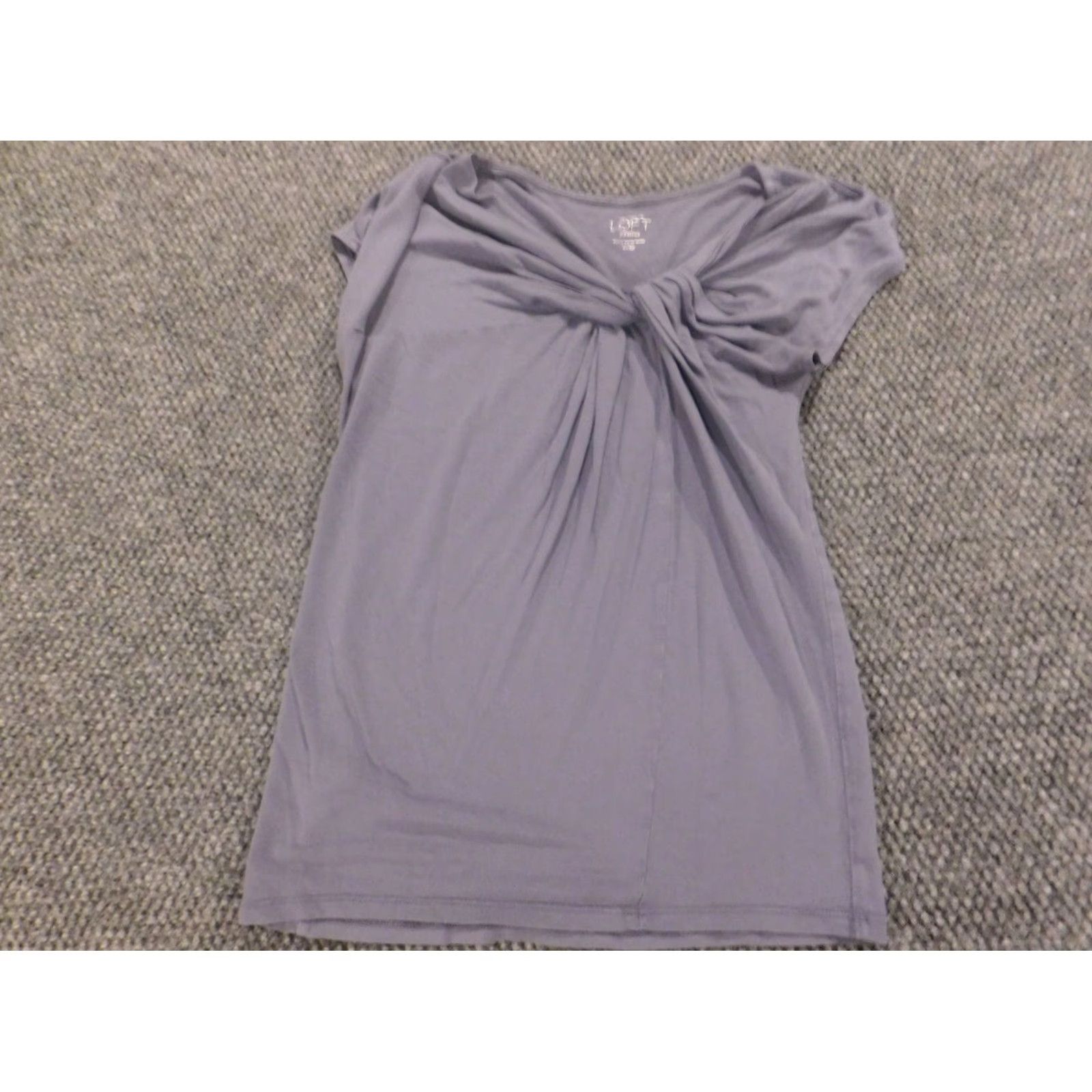 Ann Taylor Loft Ann Taylor Loft Blouse Petites P2XS XS SP Blue Sleeveless Round Neck Pullover Casual Rayon Lightweight Stretch Buttons Women Blouse Size XXS / US 00 / IT 34 - 2 Thumbnail