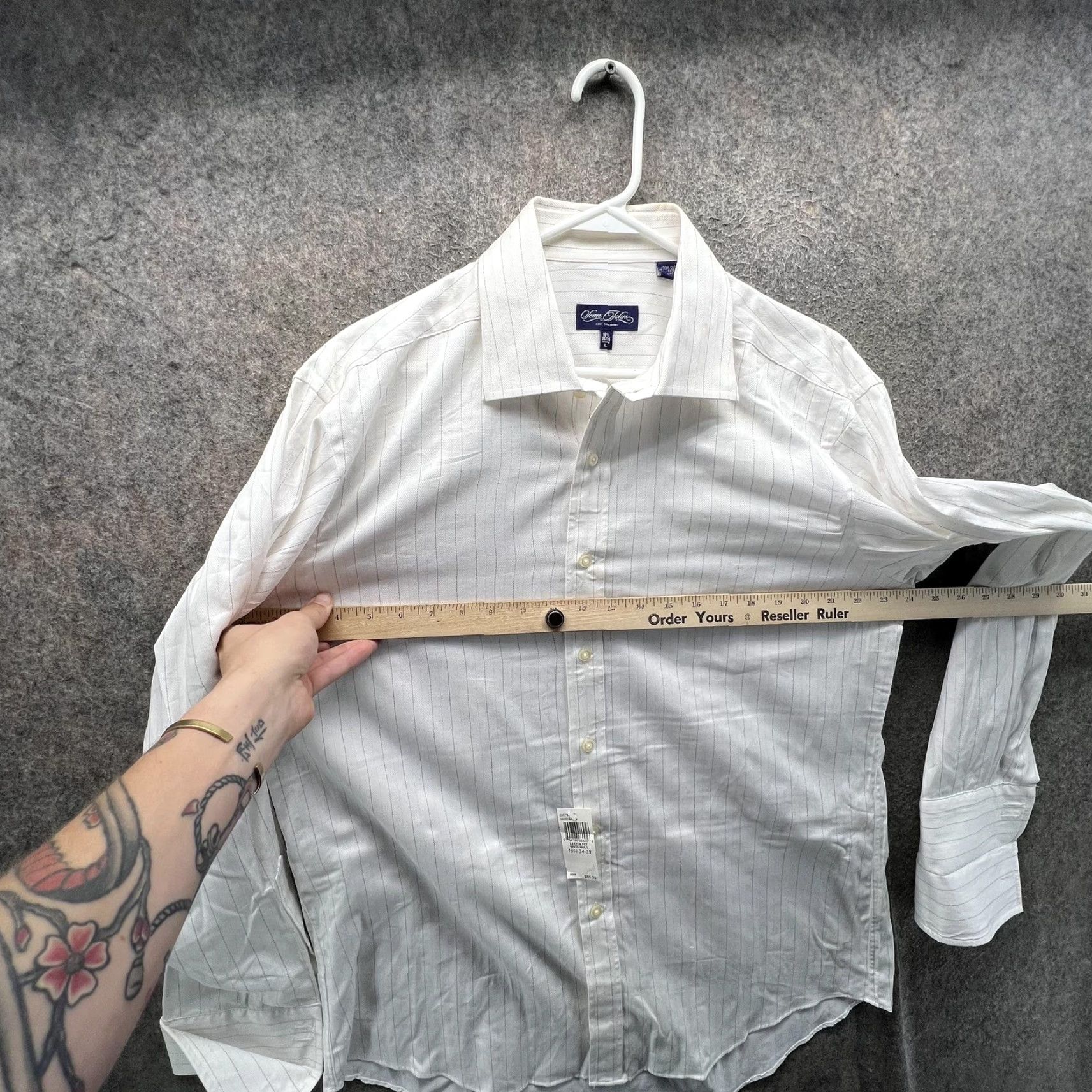Sean John Sean John Dress Shirt Mens 16.5 34/35 White Stripe 100% Cotton Long Sleeve Mens 16.5 Neck 34/35 Sleeve Shirt Dress Shirt Mens Regular White Stripe 90s Size 46R - 6 Thumbnail