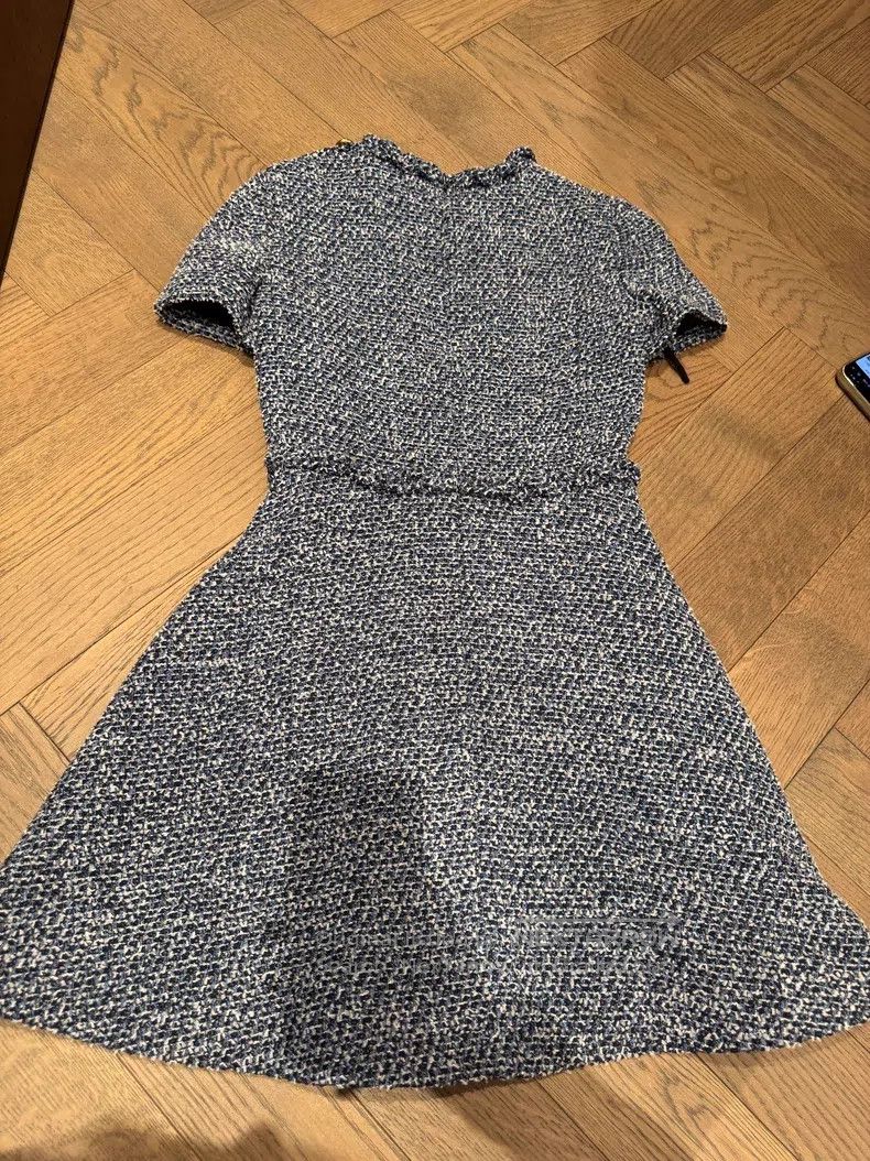Valentino Valentino Short-sleeved dress Size XS / US 0-2 / IT 36-38 - 5 Thumbnail