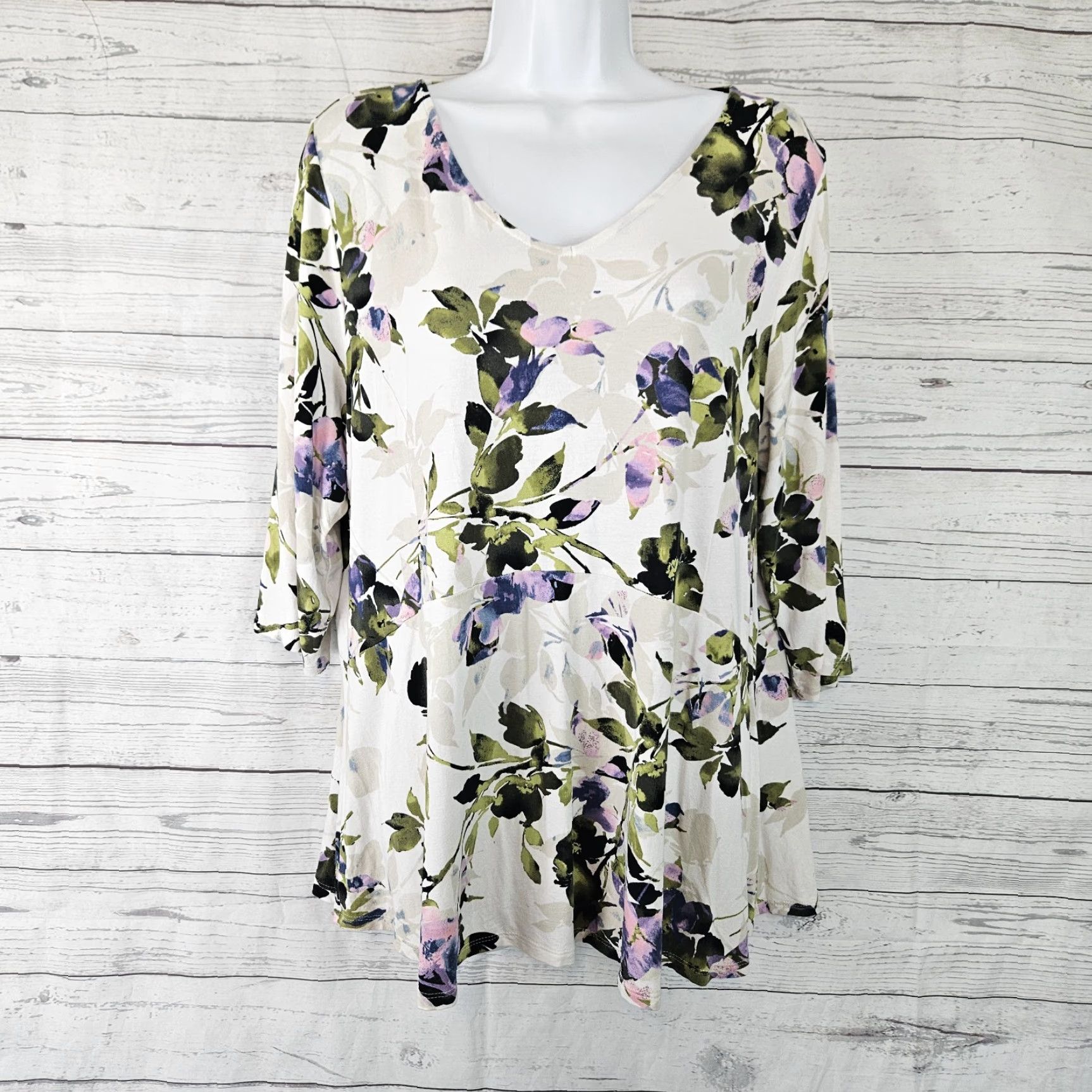 J. Jill J Jill Wearever Collection Top Large Purple Green Floral 3/4 Sleeve Blouse Womens Size L / US 10 / IT 46 - 2 Thumbnail