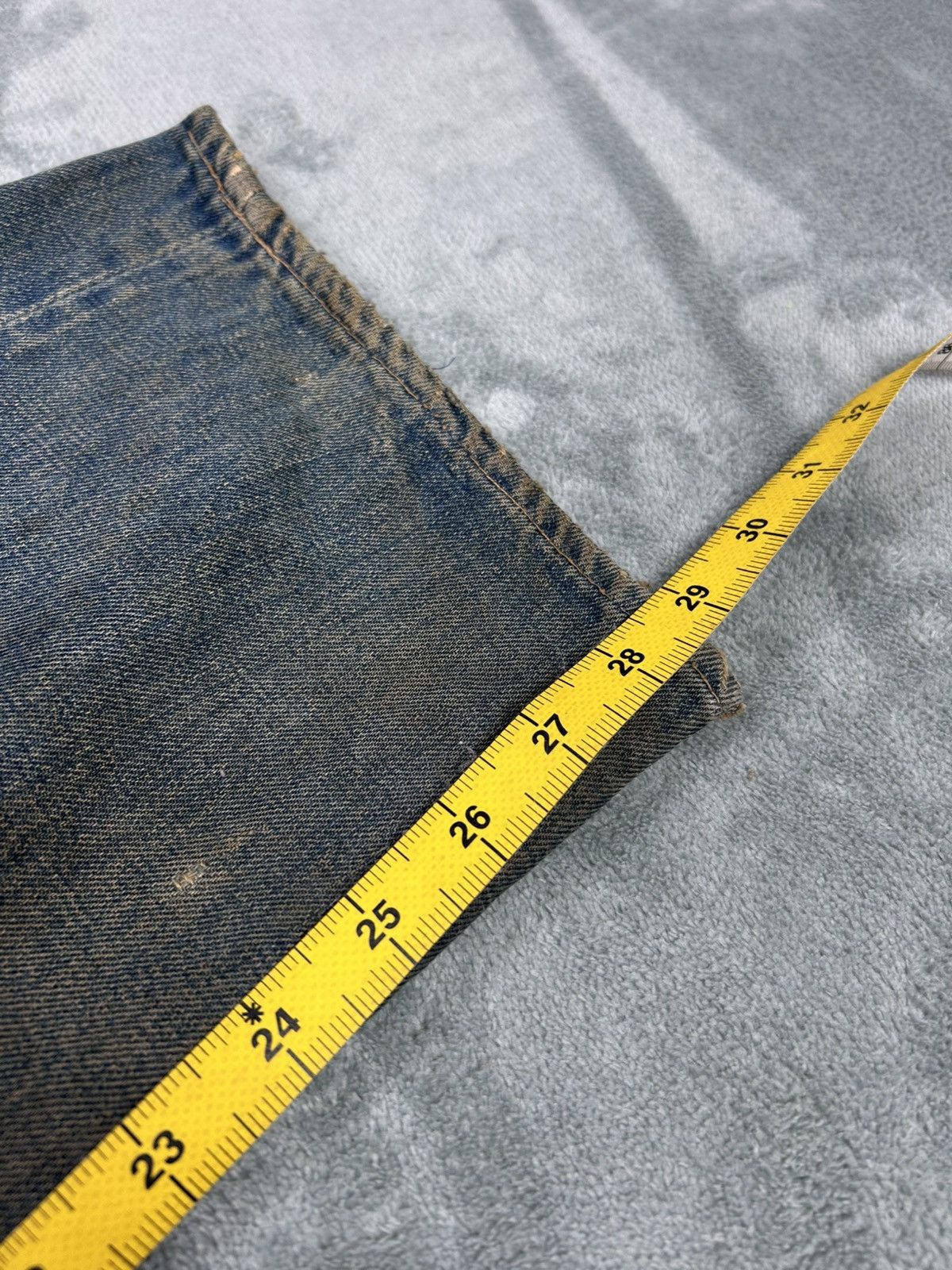 Levi's Vintage Clothing Vintage Levi’s 501 Red Line Distressed Denim Jeans S0112 Size US 34 / EU 50 - 20 Thumbnail