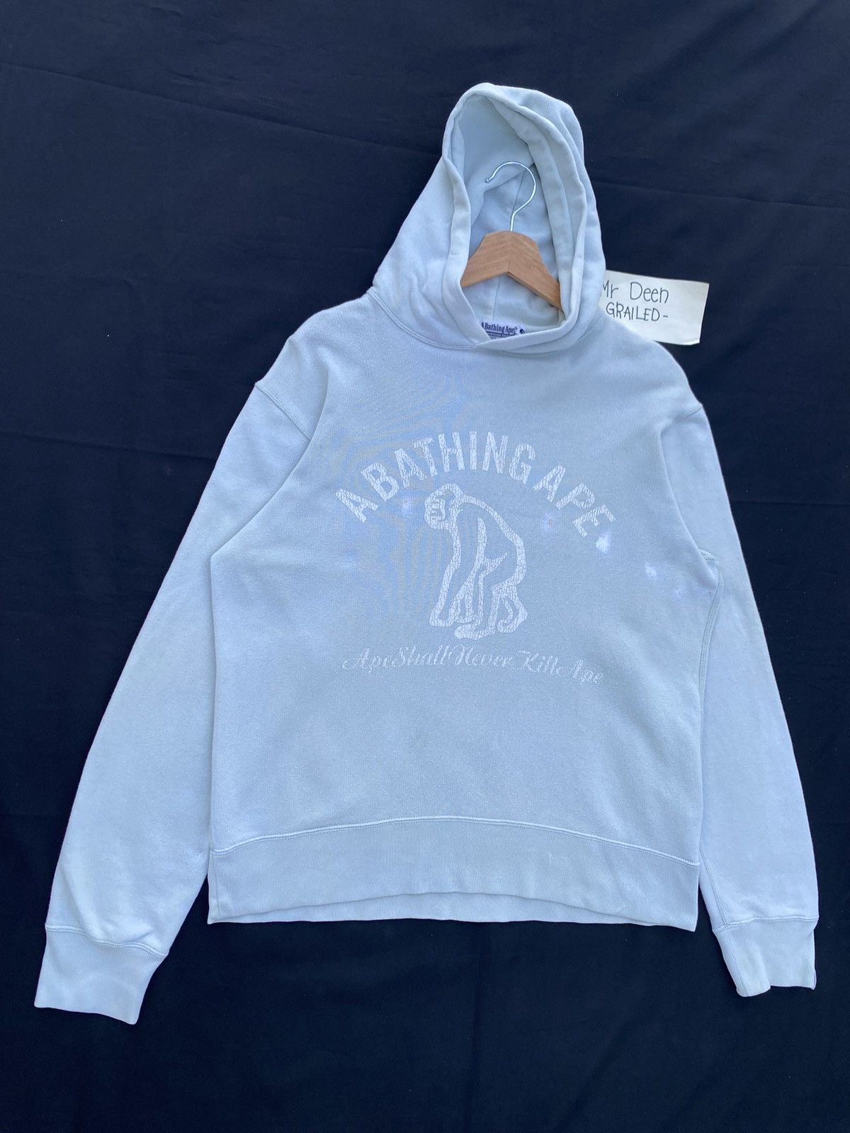Bape Rare BAPE with the "Ape Shall Never Kill Ape" Hoodie Size US M / EU 48-50 / 2 - 3 Thumbnail
