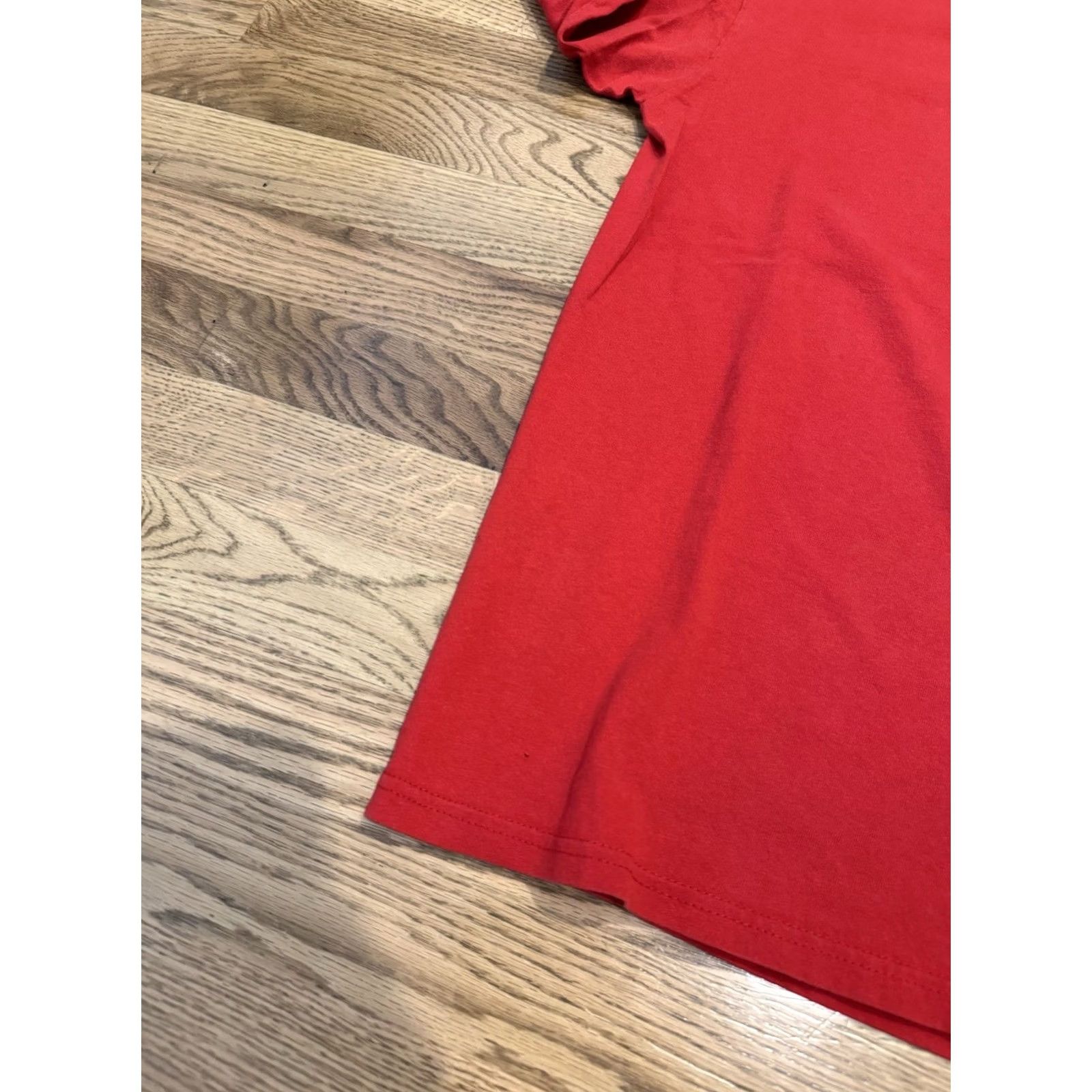 Oakley VINTAGE Oakley Cross Bones Skull Long Sleeve T Shirt Men's Size L Red Graphic Print Crew Neck Skull Vintage Mens Size US L / EU 52-54 / 3 - 7 Thumbnail