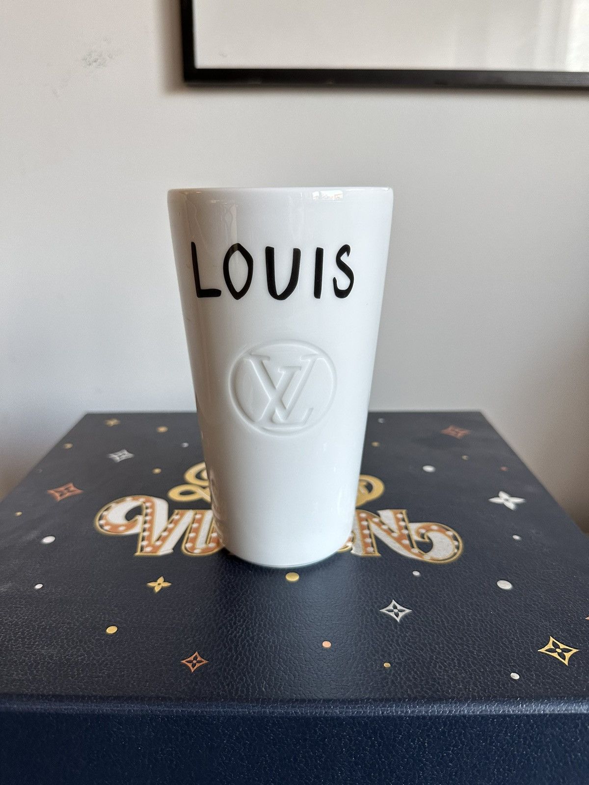 Louis Vuitton Louis Vuitton - Cup Louis Size ONE SIZE - 6 Thumbnail