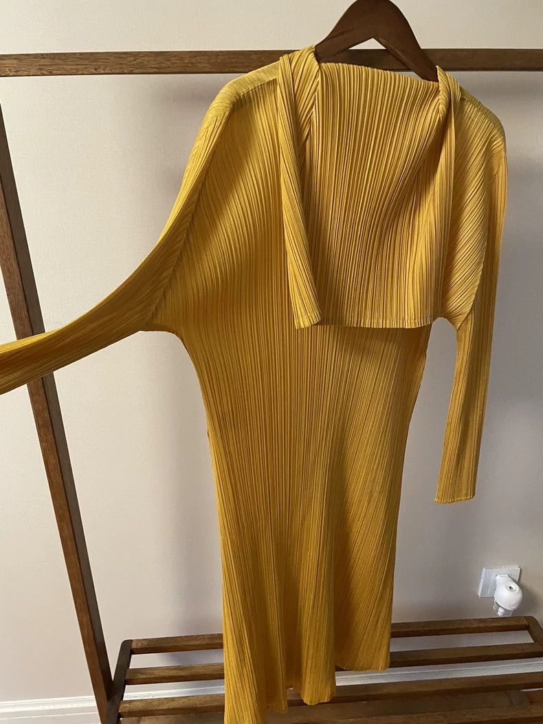 Issey Miyake Issey Miyake Yellow dress Size L / US 10 / IT 46 - 6 Thumbnail