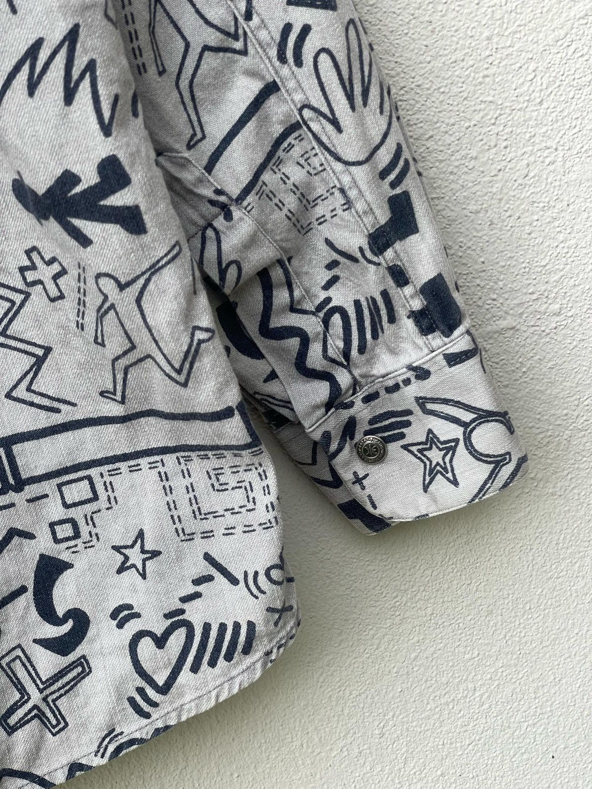 Iceberg × Keith Haring × Vintage 90s Iceberg Keith Haring Fullprint Button Shirt Size US M / EU 48-50 / 2 - 21 Thumbnail