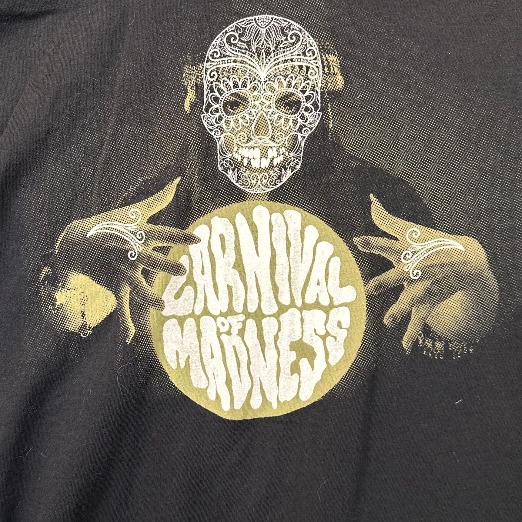Vintage VINTAGE Carnival of Madness Mens XL 2013 Tour Shirt Double-Sided Papa Roach & More Shirts? Size US XL / EU 56 / 4 - 3 Thumbnail
