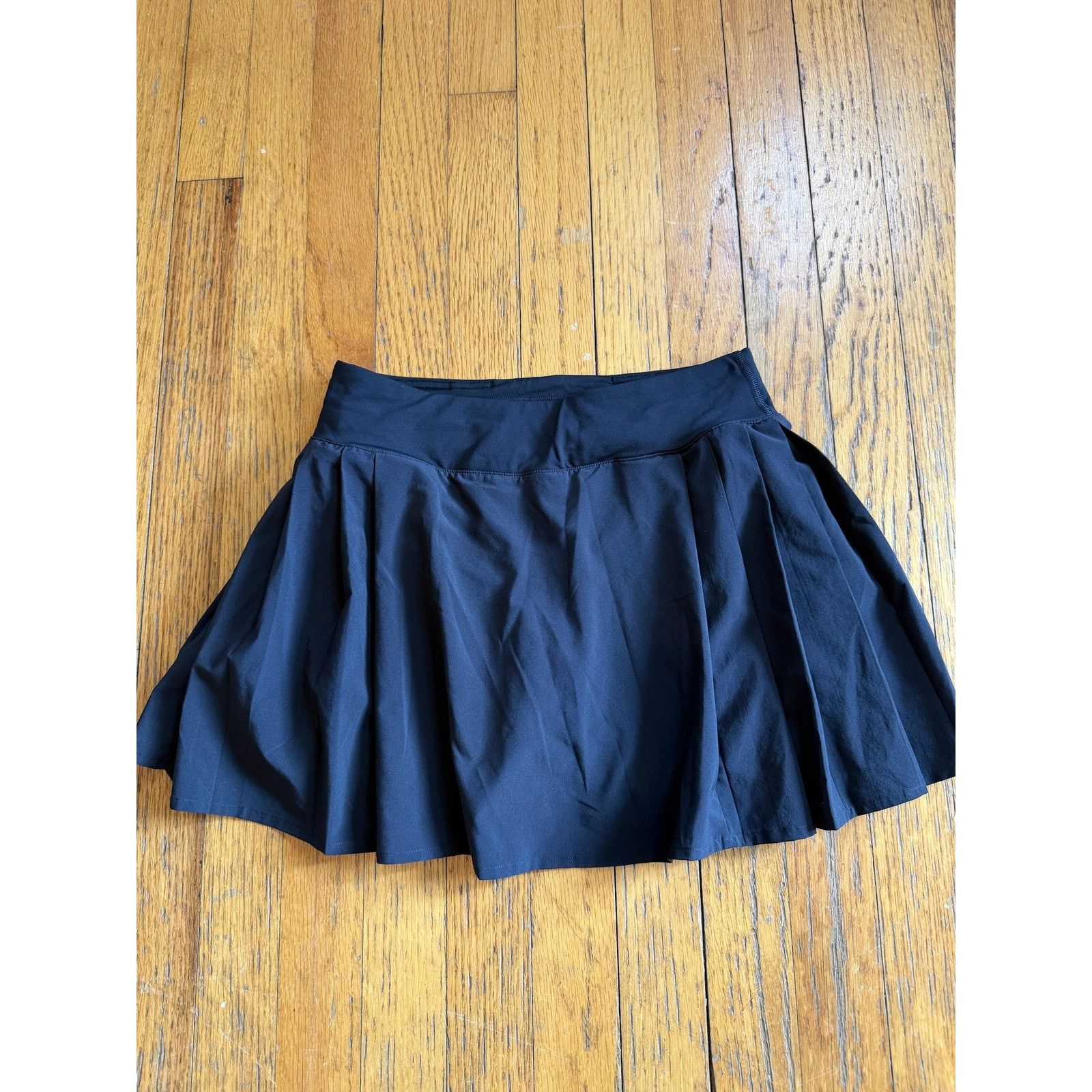 Lululemon Lululemon Womens Pleated AthleticTennis Skort sz 4 Black Size 27" / US 4 / IT 40 - 1 Thumbnail