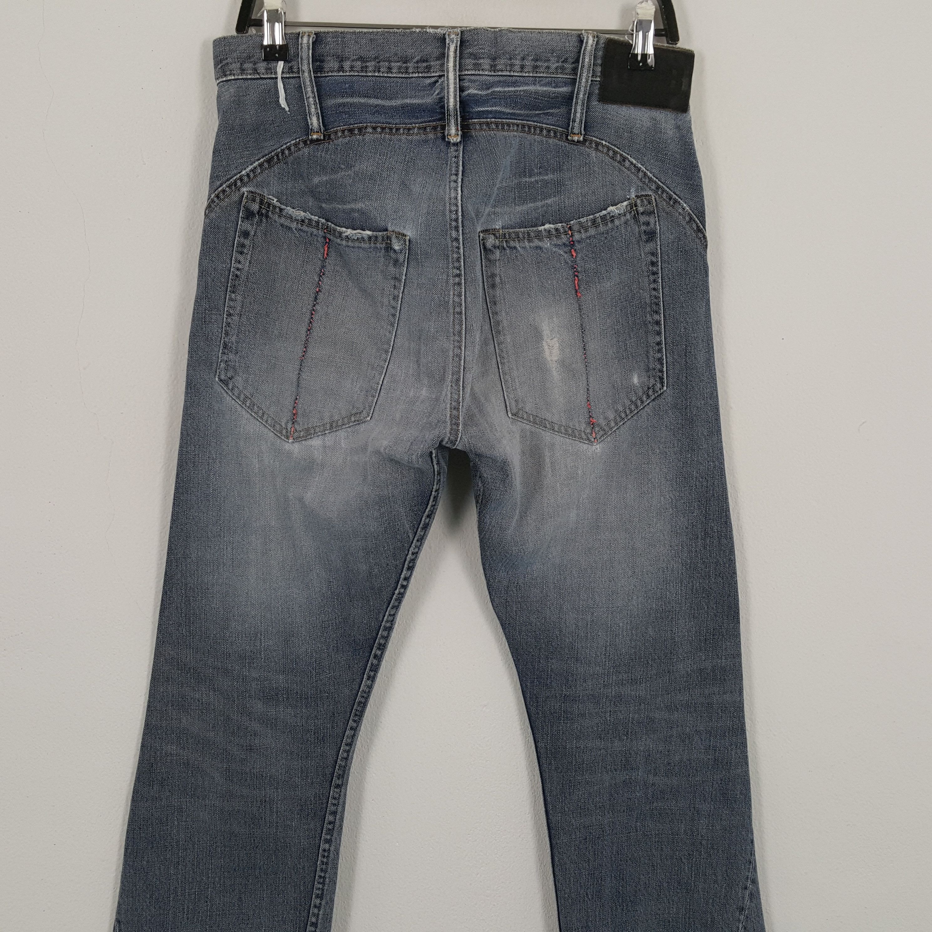Japanese Brand × Le Grande Bleu (L.G.B.) × Vintage LE GRANDE BLEU L.G.B Distressed Jeans Fashion Style Size US 31 - 5 Thumbnail