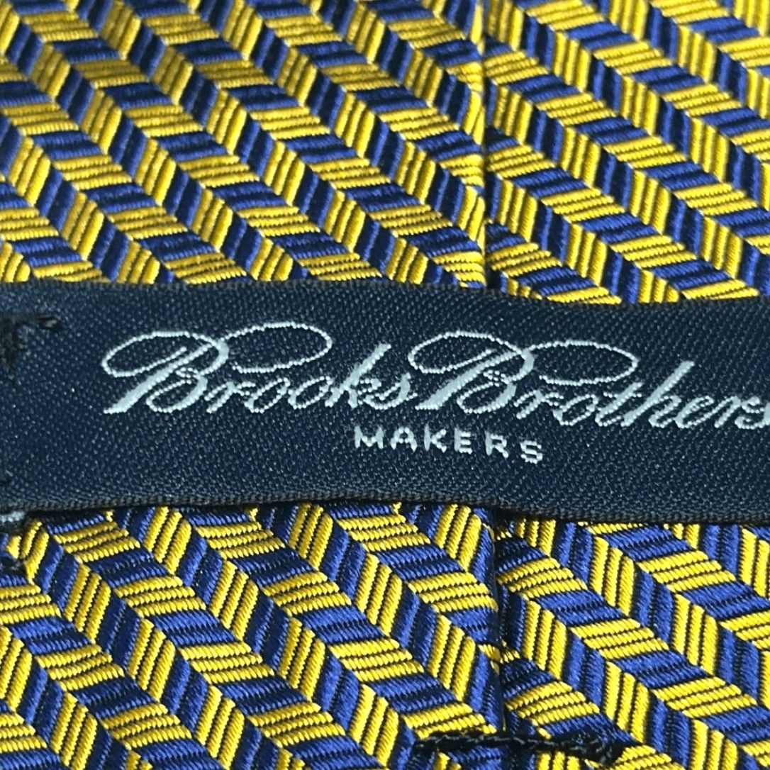 Brooks Brothers Brooks Brothers Makers Chevron Pure Silk Tie Woven in Italy Made USA necktie Blue Multicolor 58” W 4” Men One Size Silk Tie Size ONE SIZE - 5 Thumbnail
