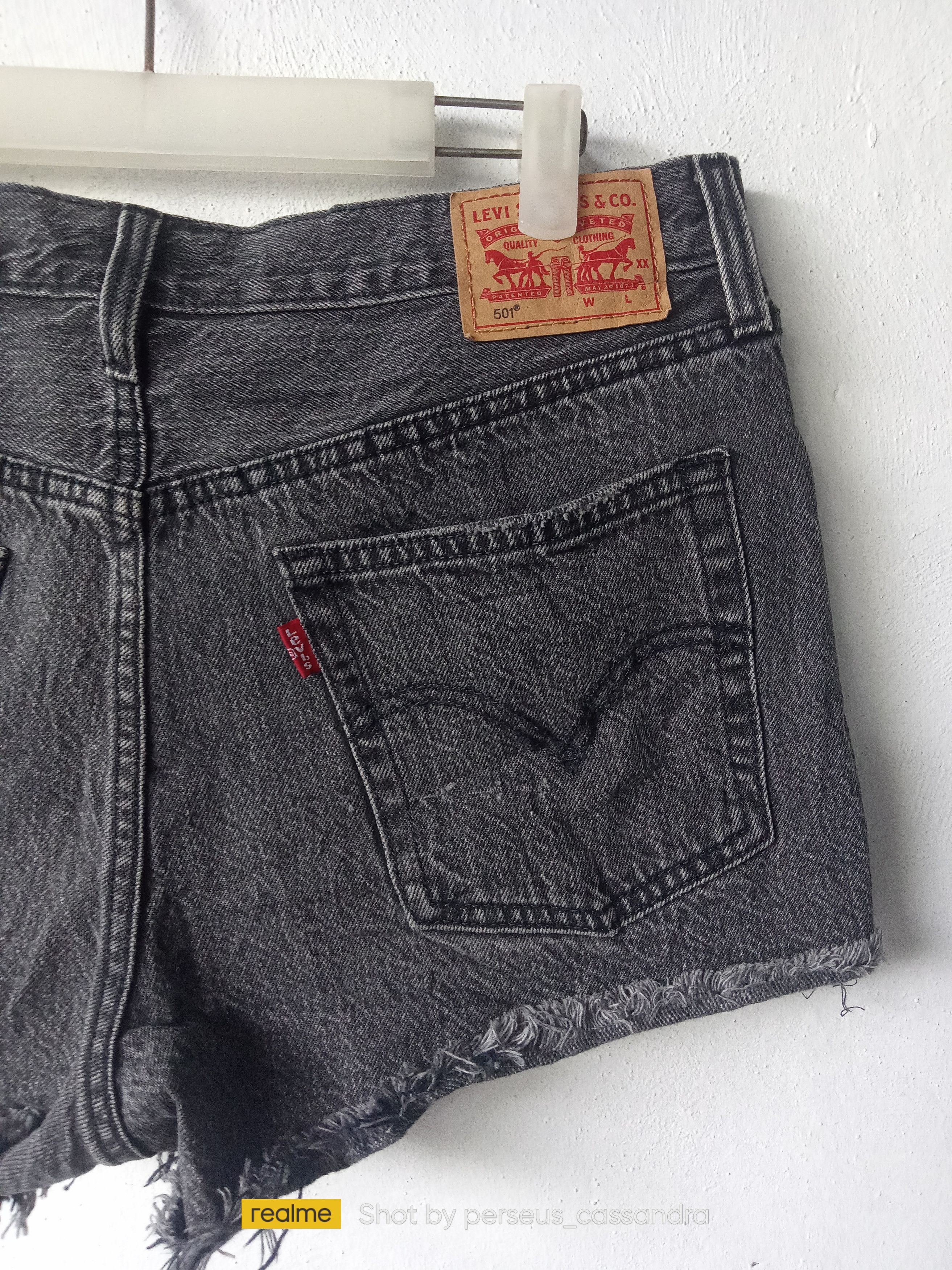 Levi's Levis Distressed Cut Off Short Denim Jeans Size 32" / US 10 / IT 46 - 5 Thumbnail