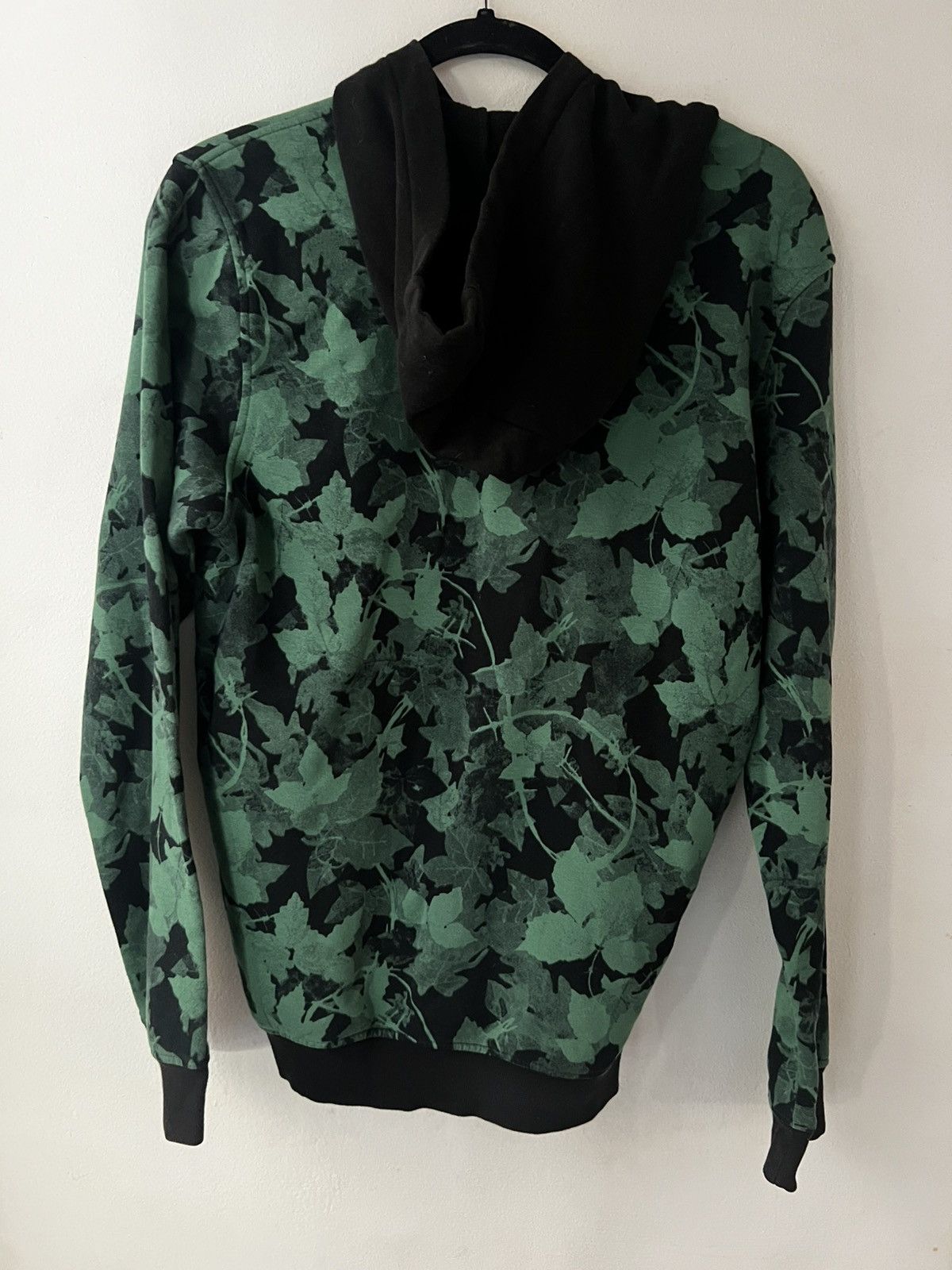 Adidas Adidas Poison Ivy League Black & Green hoodie, size S. Size US S / EU 44-46 / 1 - 2 Thumbnail