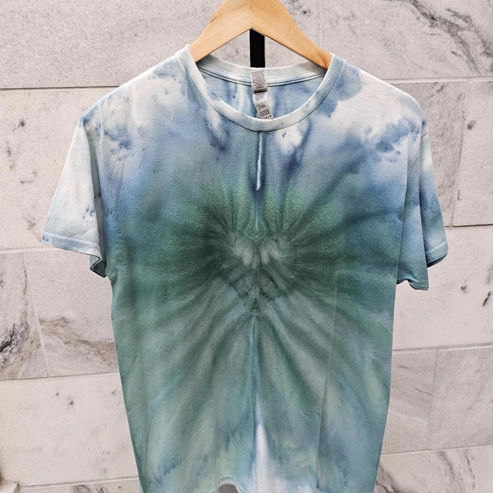 Other Handmade Tie-Dye Whilte Blue and Green T-shirt Size US M / EU 48-50 / 2 - 1 Thumbnail