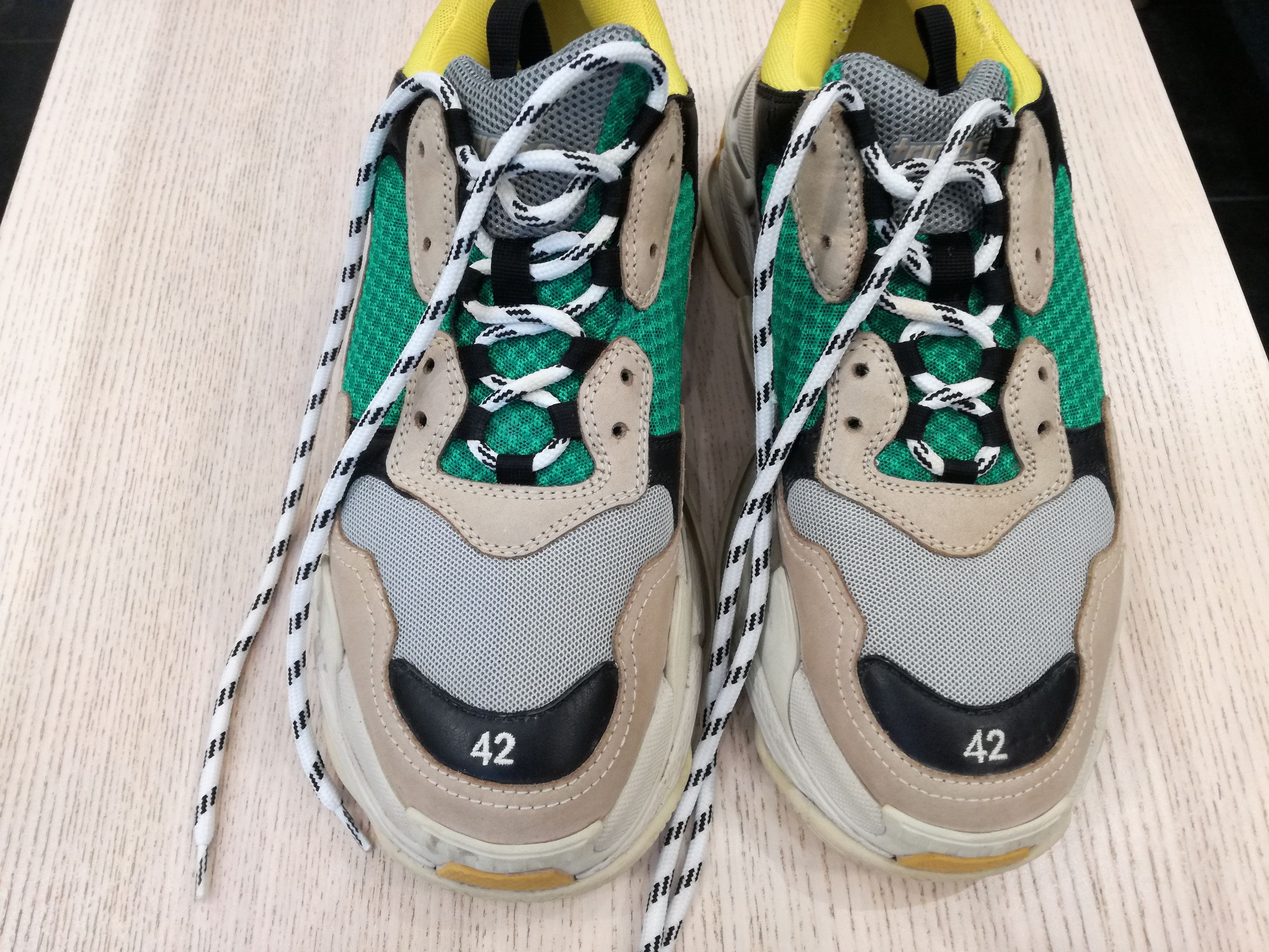 Balenciaga Made in Italy Triple S OG Curry Size 42 Size US 9 / EU 42 - 2 Thumbnail