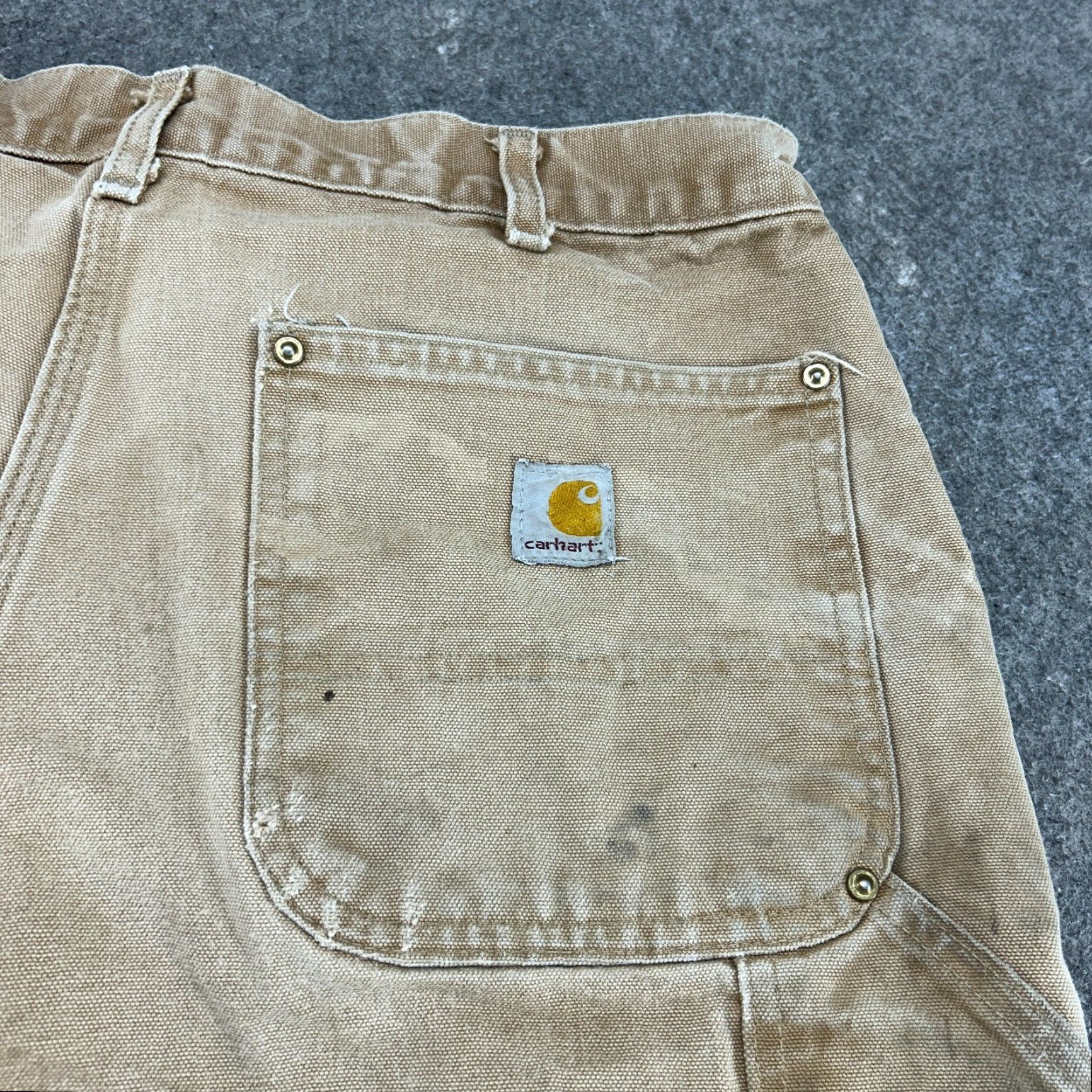 Carhartt VINTAGE Carhartt Jeans Mens 33x28 Brown Tan Carpenter Double Knee Loose Fit USA 90s Comfort Pockets Straight Seasonal Mens Size US 33 - 4 Thumbnail