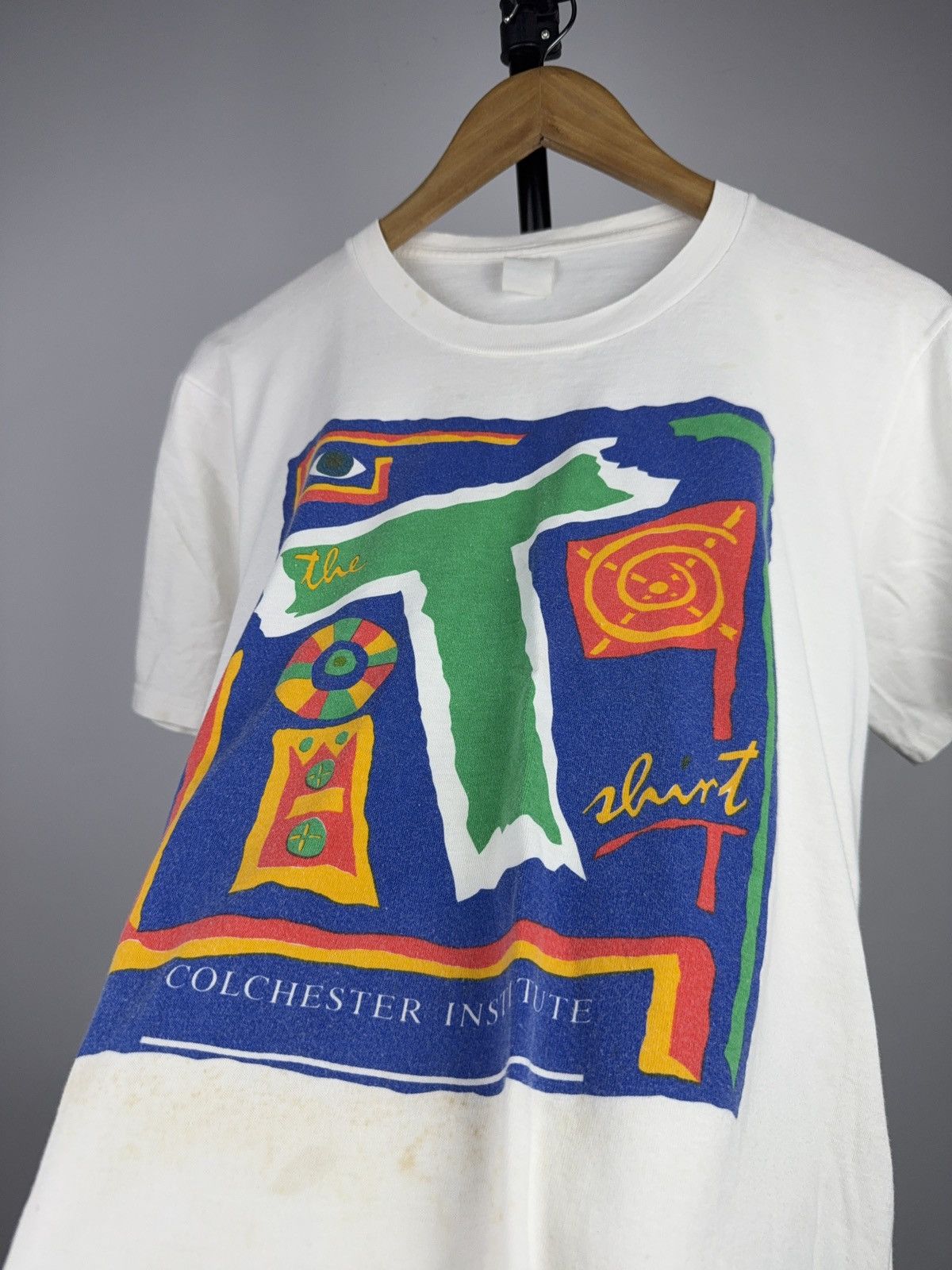 Vintage Vintage RETRO 90s Colchester Institute Art Graphic T-Shirt Size US M / EU 48-50 / 2 - 4 Thumbnail
