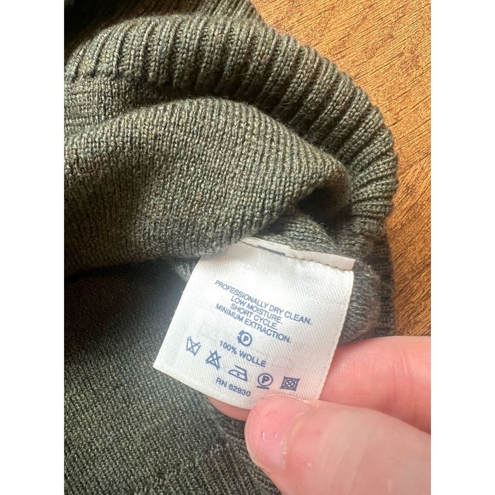 Lands' End VINTAGE Lands’ End Sweater Vest Mens XL Green Wool V-Neck Knit Sleeveless Size US XL / EU 56 / 4 - 6 Thumbnail