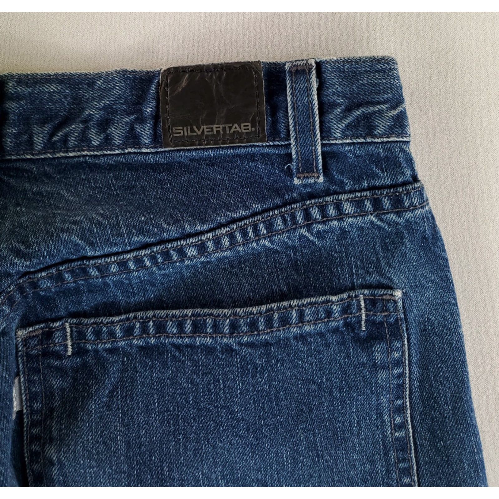 Levi's VINTAGE Levi's Silvertab VTG Y2K Baggy Blue Jeans Jeans Mens 32x30 32x29.5 Actual Wide-Leg Mens Size US 32 / EU 48 - 6 Thumbnail