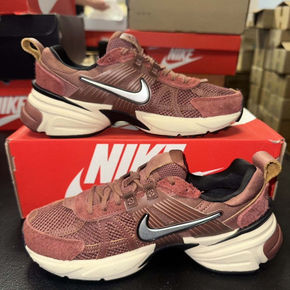 Nike Size 7.5W - Nike V2K Run Red Sepia Dark Pony FN6703-201 Size US 7.5 / IT 37.5 - 2 Thumbnail