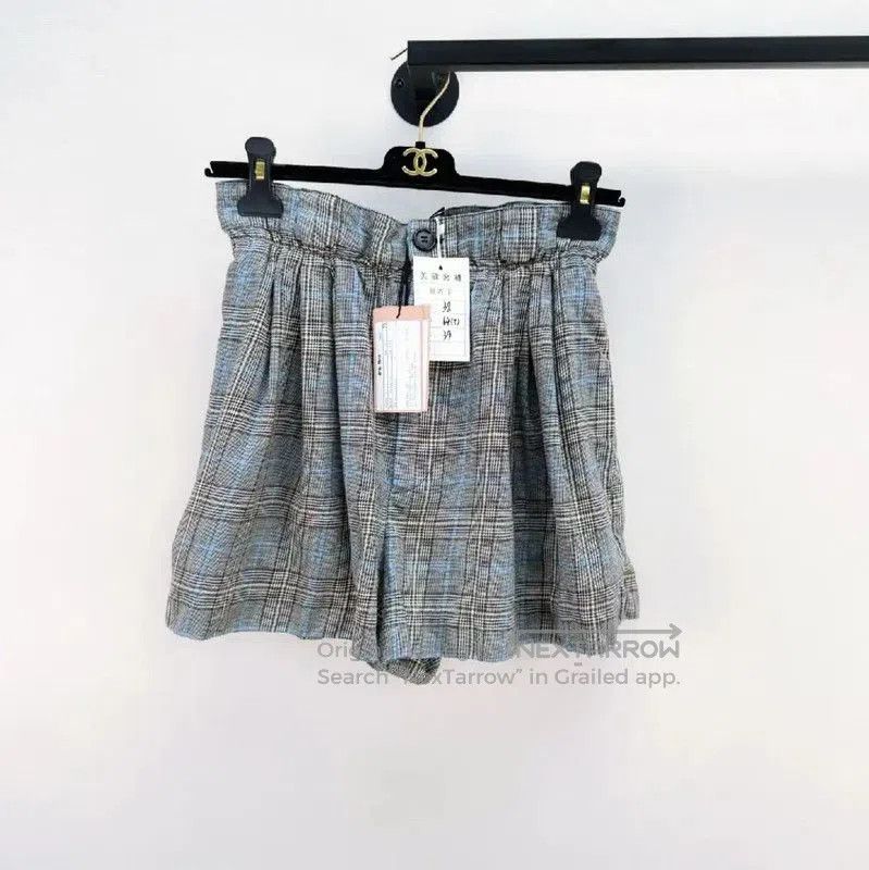 Miu Miu Miu Miu Multi-Color Women's Shorts . Size 23" - 1 Thumbnail